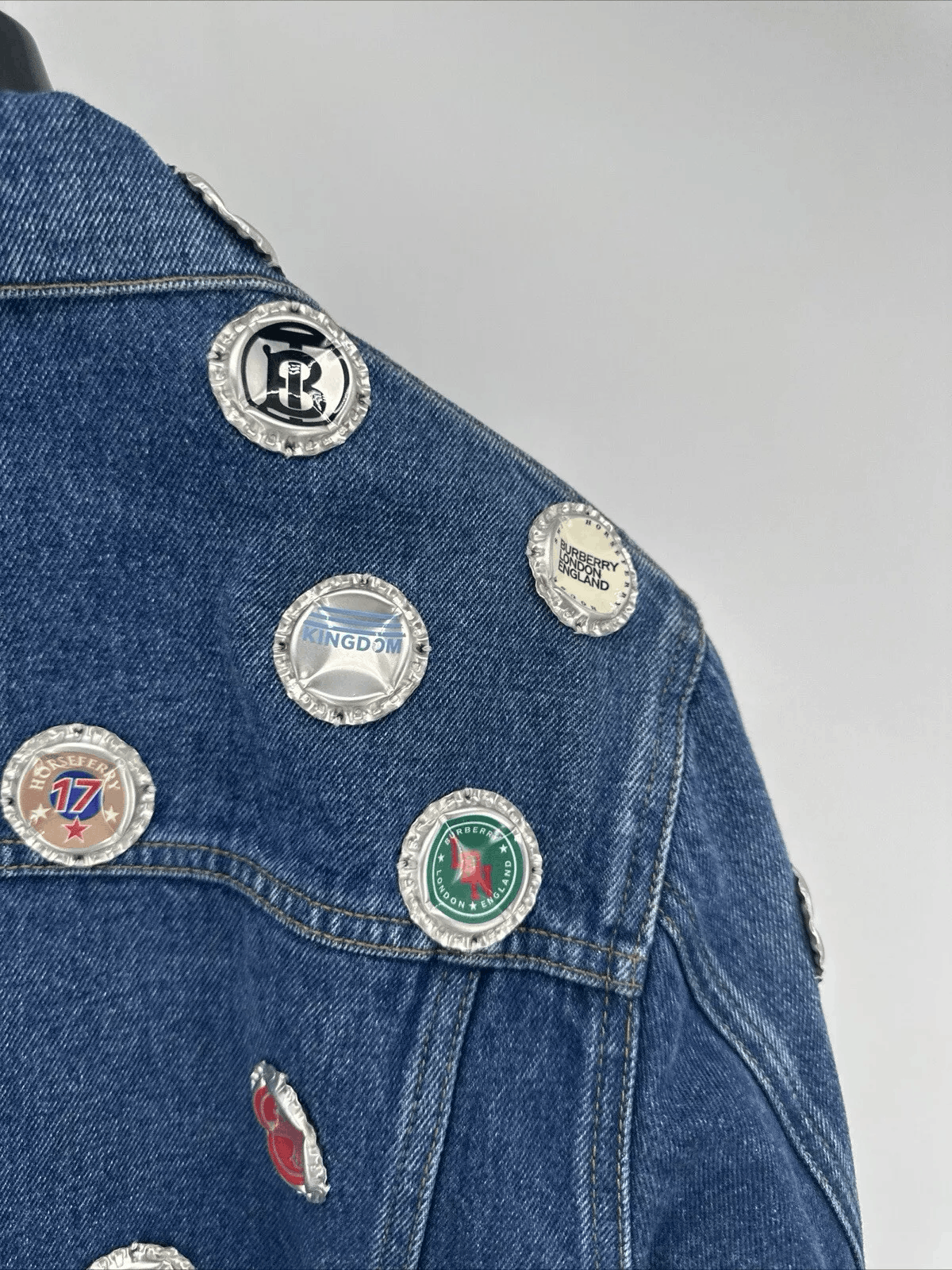 Burberry Burberry Bottle Cap Detail Denim Jacket Size 48 Size US M / EU 48-50 / 2 - 9 Thumbnail