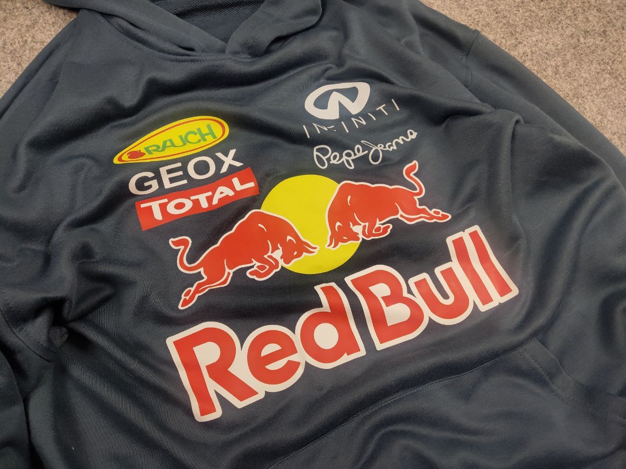 Red Bull Racing Red Bull All Logo Vintage Blue Hoodie Size US M / EU 48-50 / 2 - 5 Thumbnail