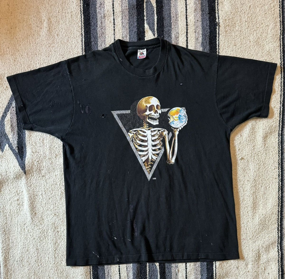 image of Band Tees x Grateful Dead Vintage 1991 End Of The World Tour Skeleton Thrashed Tee in Black (Size 2