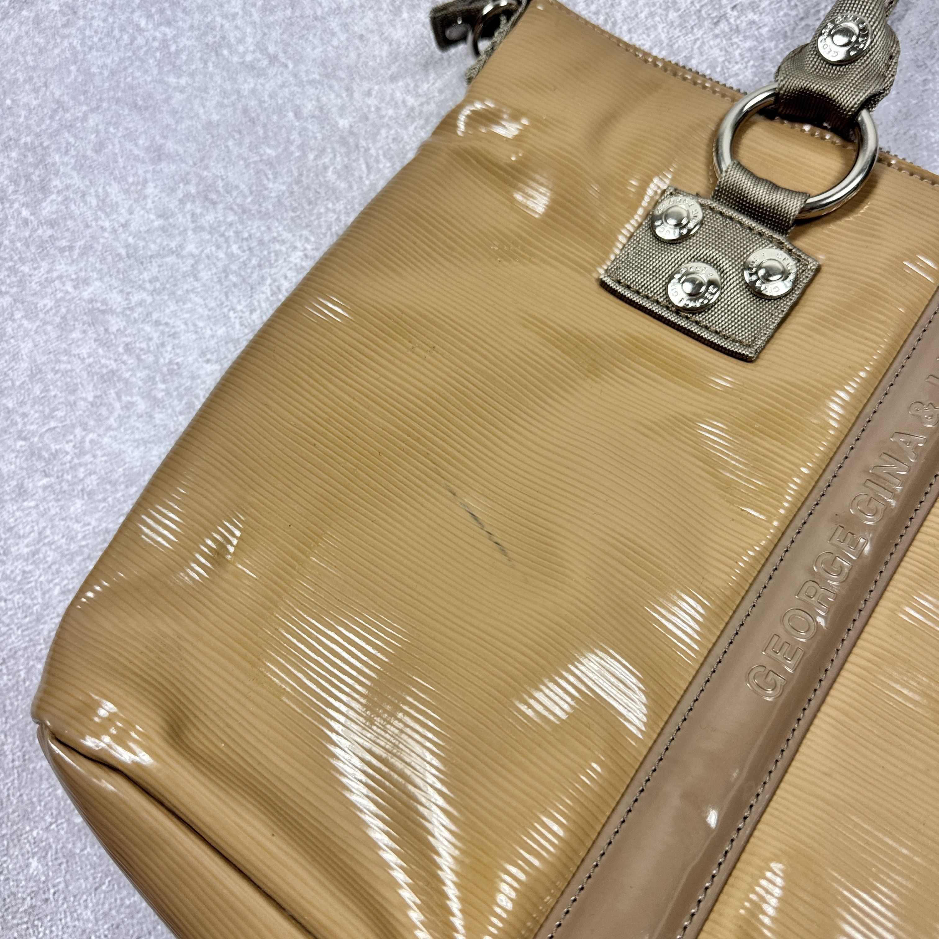 Designer × George Gina & Lucy GGL GEORGE GINA & LUCY FAINAWAY GLOSS HANDLE BAG Size ONE SIZE - 6 Thumbnail