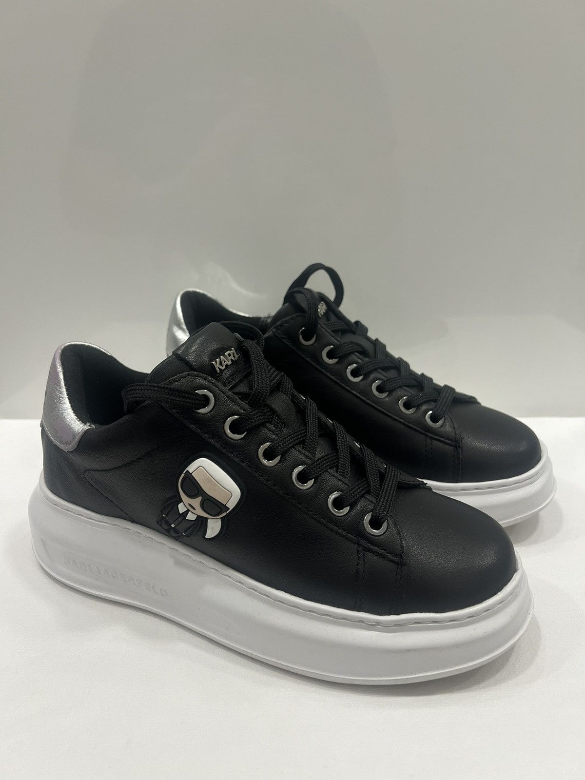 Karl Lagerfeld Karl Lagerfeld Kapri black women’s shoe size 35 EU Size US 5 / IT 35 - 2 Thumbnail
