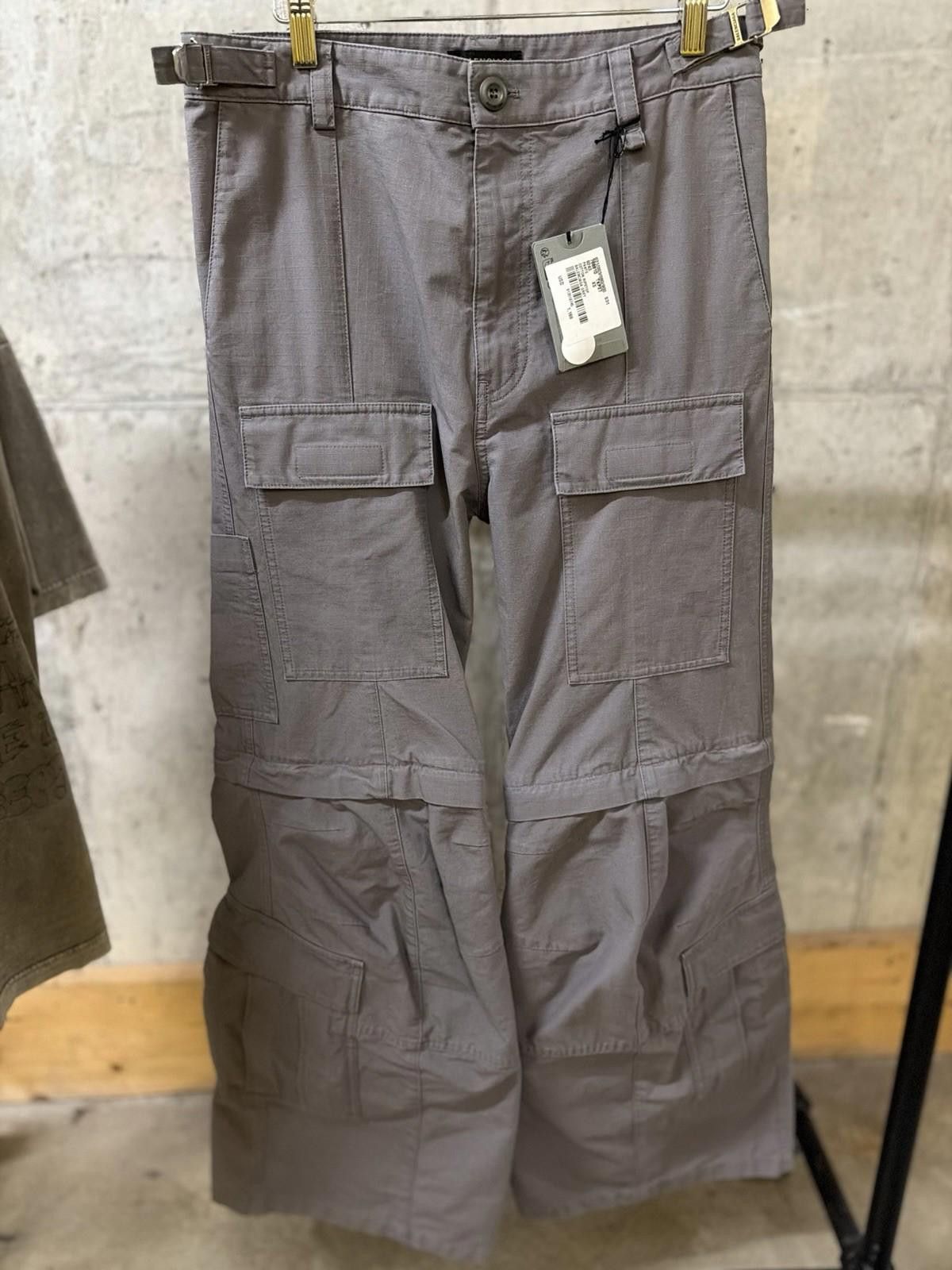 Balenciaga Balenciaga Wide Leg Black Ripstop Cargo Pants Size (XS) NEW Size US 28 / EU 44 - 1 Thumbnail