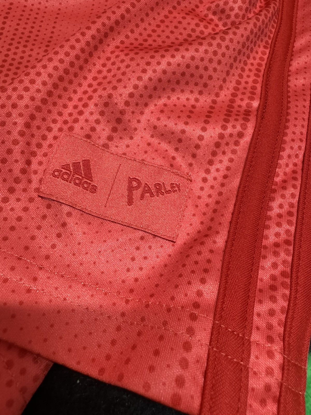 Adidas Real Madrid 18/19 third away shirt (Bnwt) Size US XL / EU 56 / 4 - 5 Thumbnail