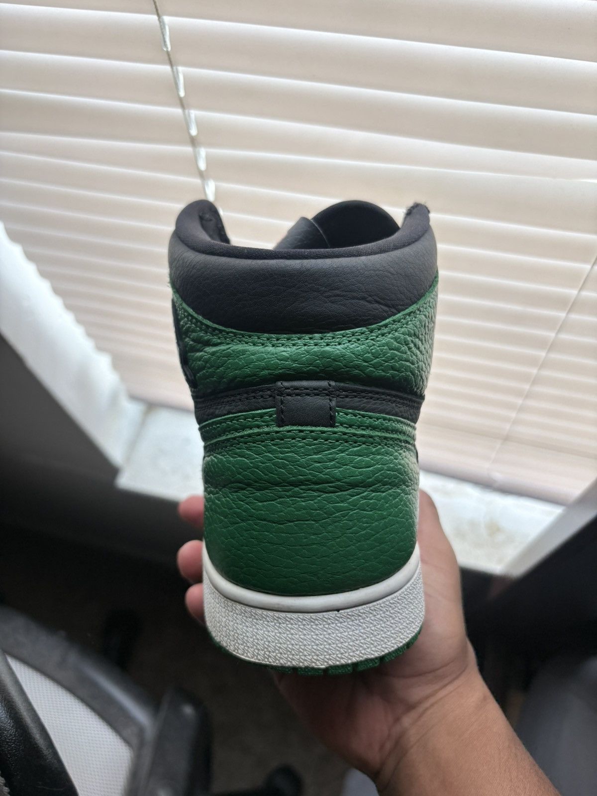 Jordan Brand Jordan 1 pine greens Size US 8.5 / EU 41-42 - 7 Thumbnail