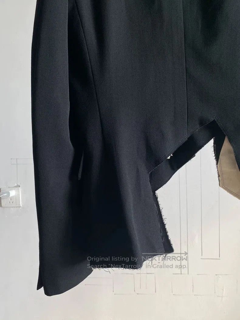 Comme des Garcons COMME des GARCONS Asymmetric Wool Blazer. Size US XS / EU 42 / 0 - 6 Thumbnail