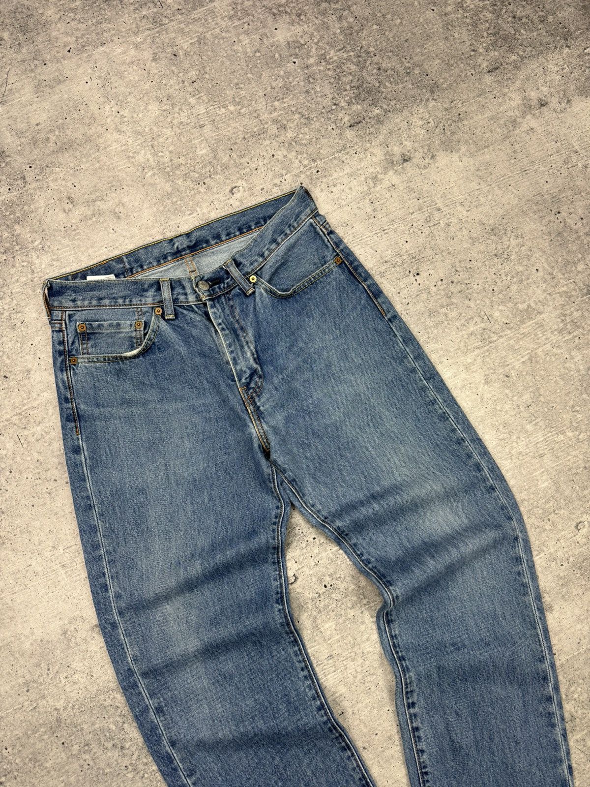 Levi's × Vintage Vintage Levi’s 751 Y2K Blue Stonewashed Denim Jeans Pants Size US 32 / EU 48 - 9 Thumbnail