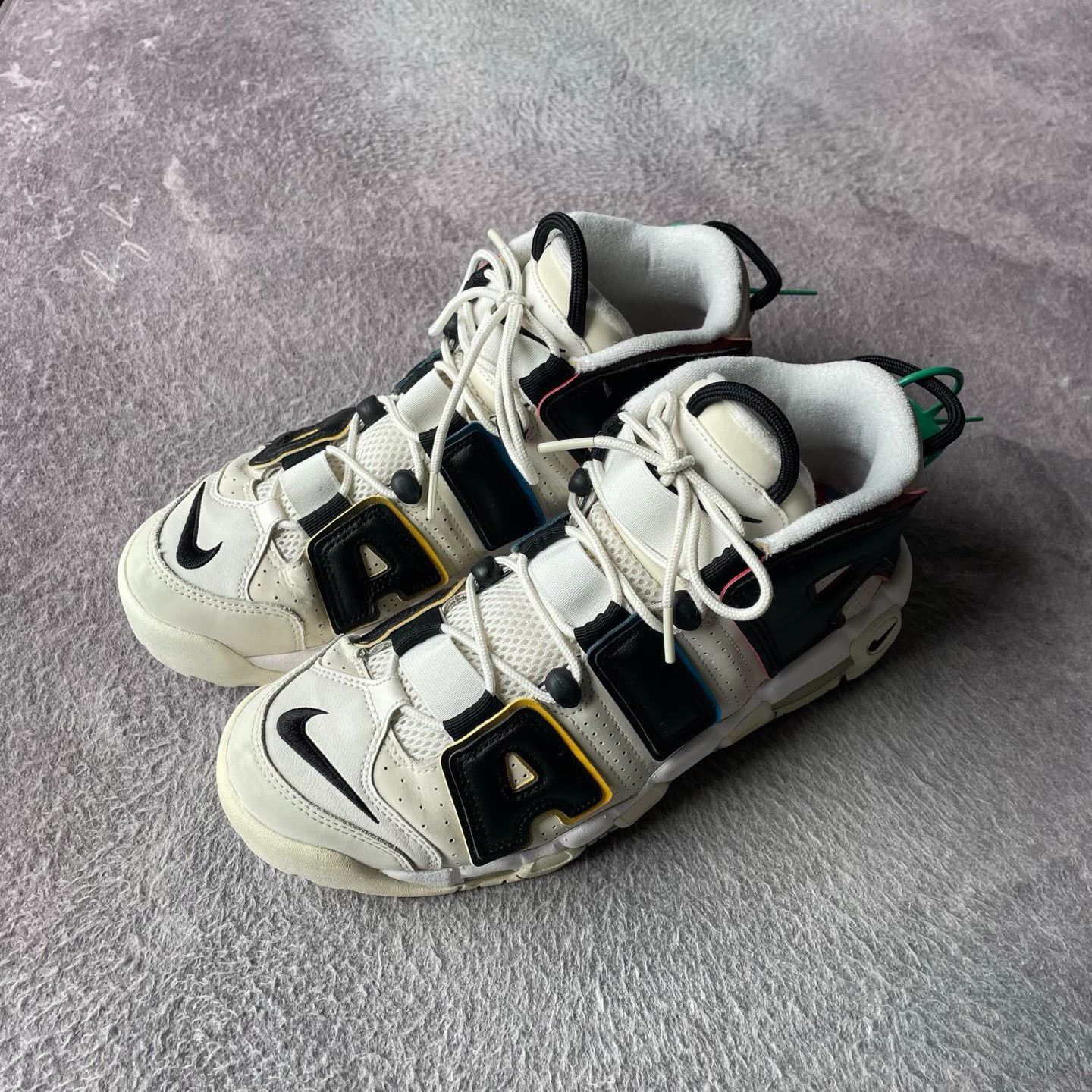 Nike Nike White Lowtop Sneakers 43 Men Size US 10 / EU 43 - 1 Thumbnail