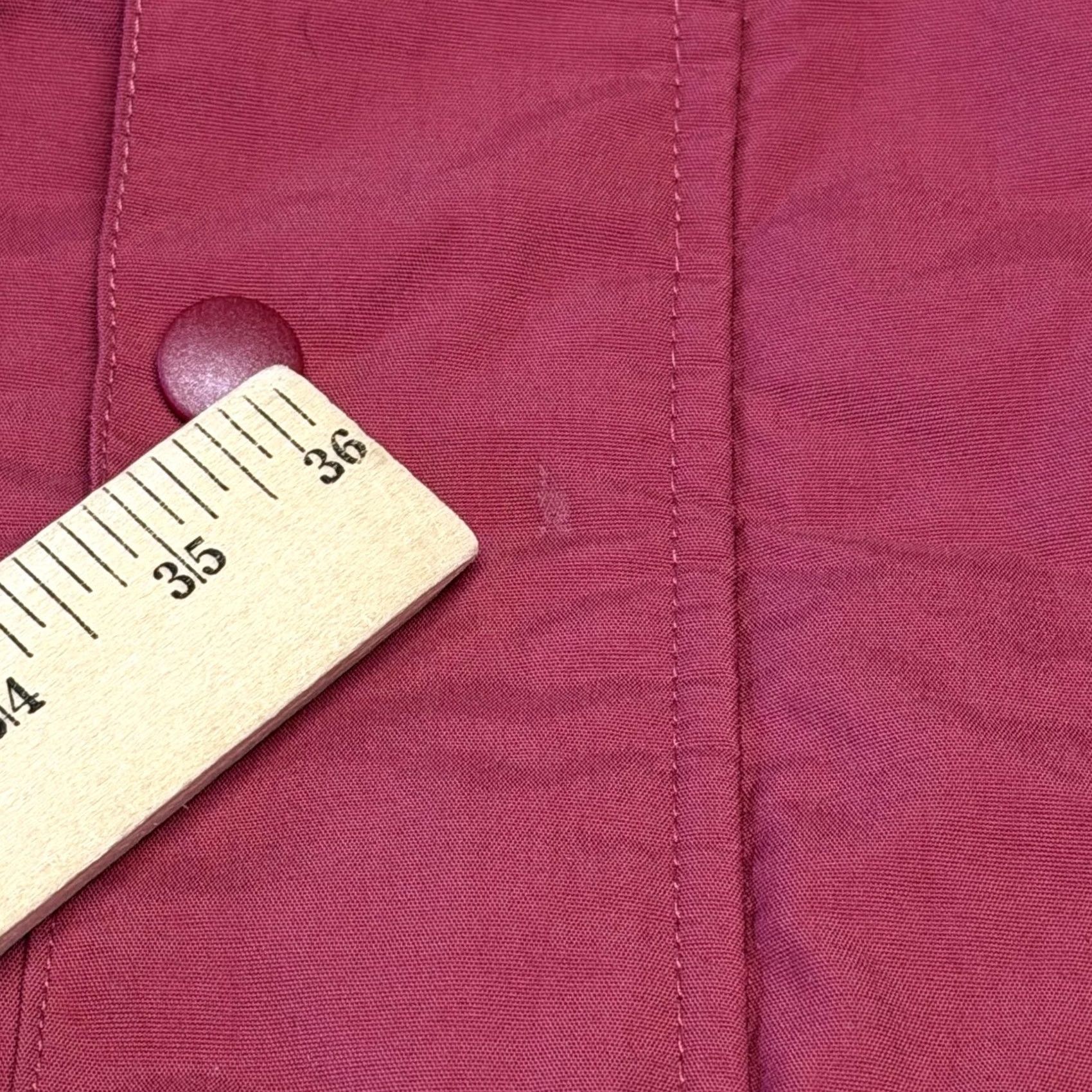 Reebok VINTAGE Reebok Jacket Mens XL Red Nylon Varsity Full Zip Windbreaker 90s Wind-Resistant Zipper Pockets Embroidered Logo Striped Rib Trim Casual Travel Size US XL / EU 56 / 4 - 3 Thumbnail