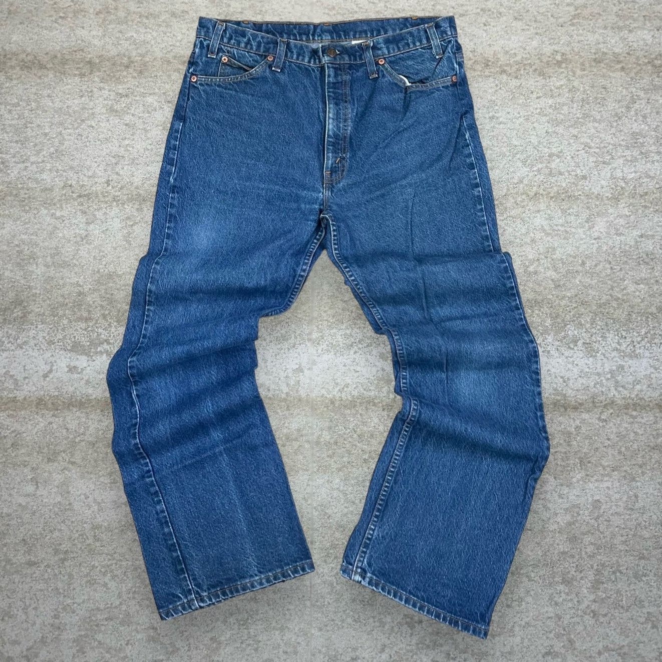 Levi's Vintage 90s Levis Jeans 36x322 Bootcut Flared Medium Wash Size US 36 / EU 52 - 2 Thumbnail