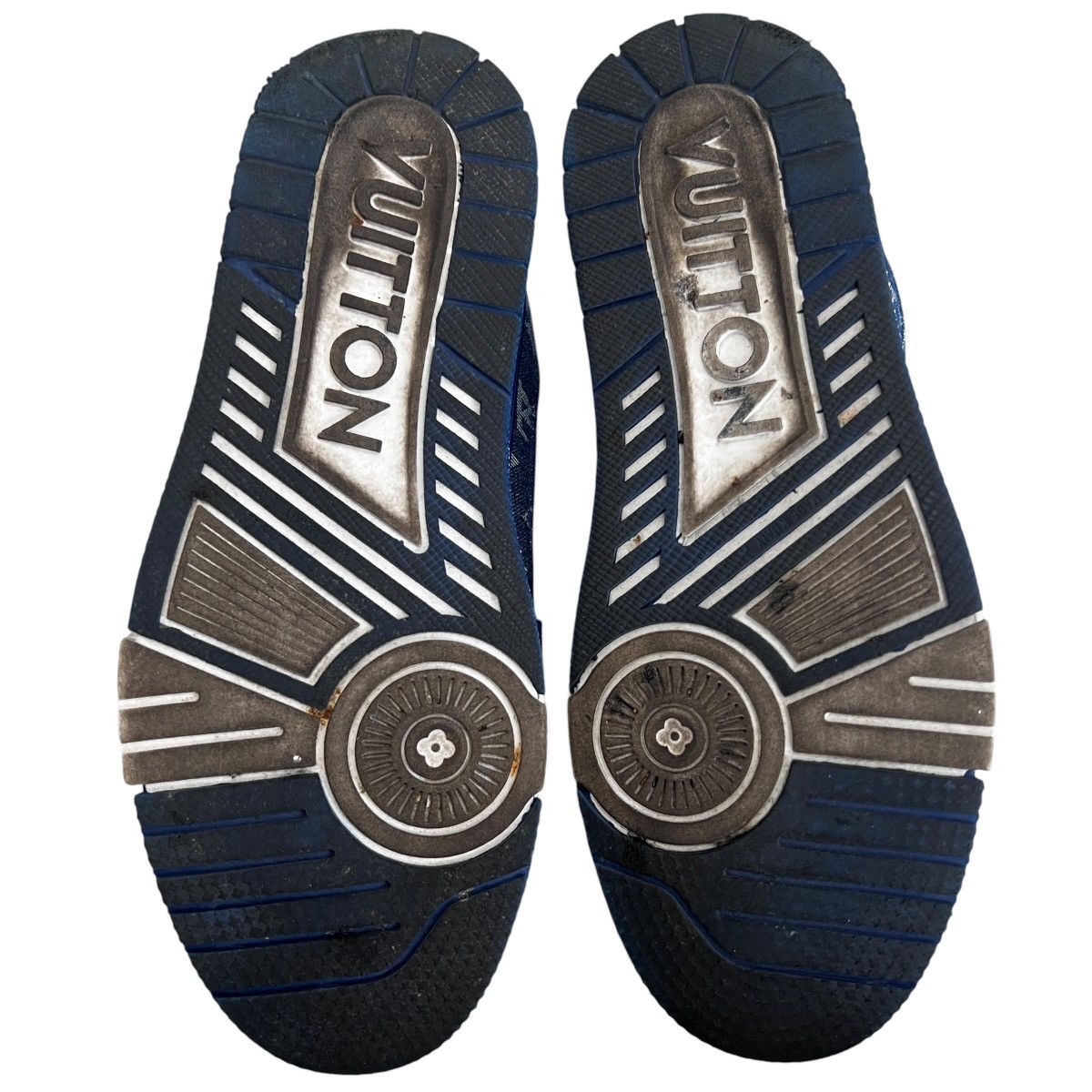Louis Vuitton LOUIS VUITTON Monogram Denim LV Trainer Sneakers 43 Size US 10 / EU 43 - 6 Thumbnail