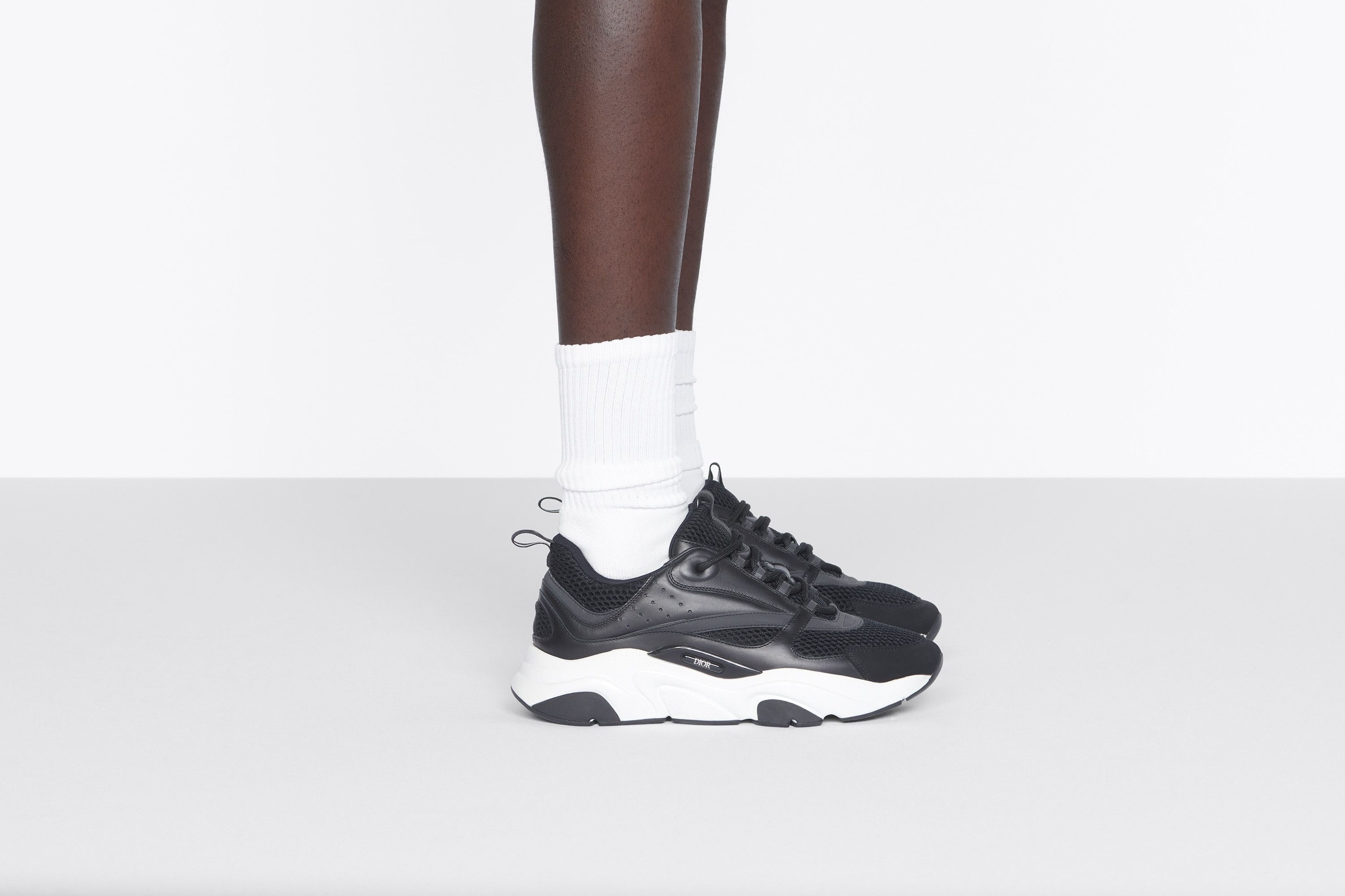 Dior o1w1db10825 3SN231 B22 Low-Top Sneakers in Black Size US 14 / EU 47 - 6 Thumbnail