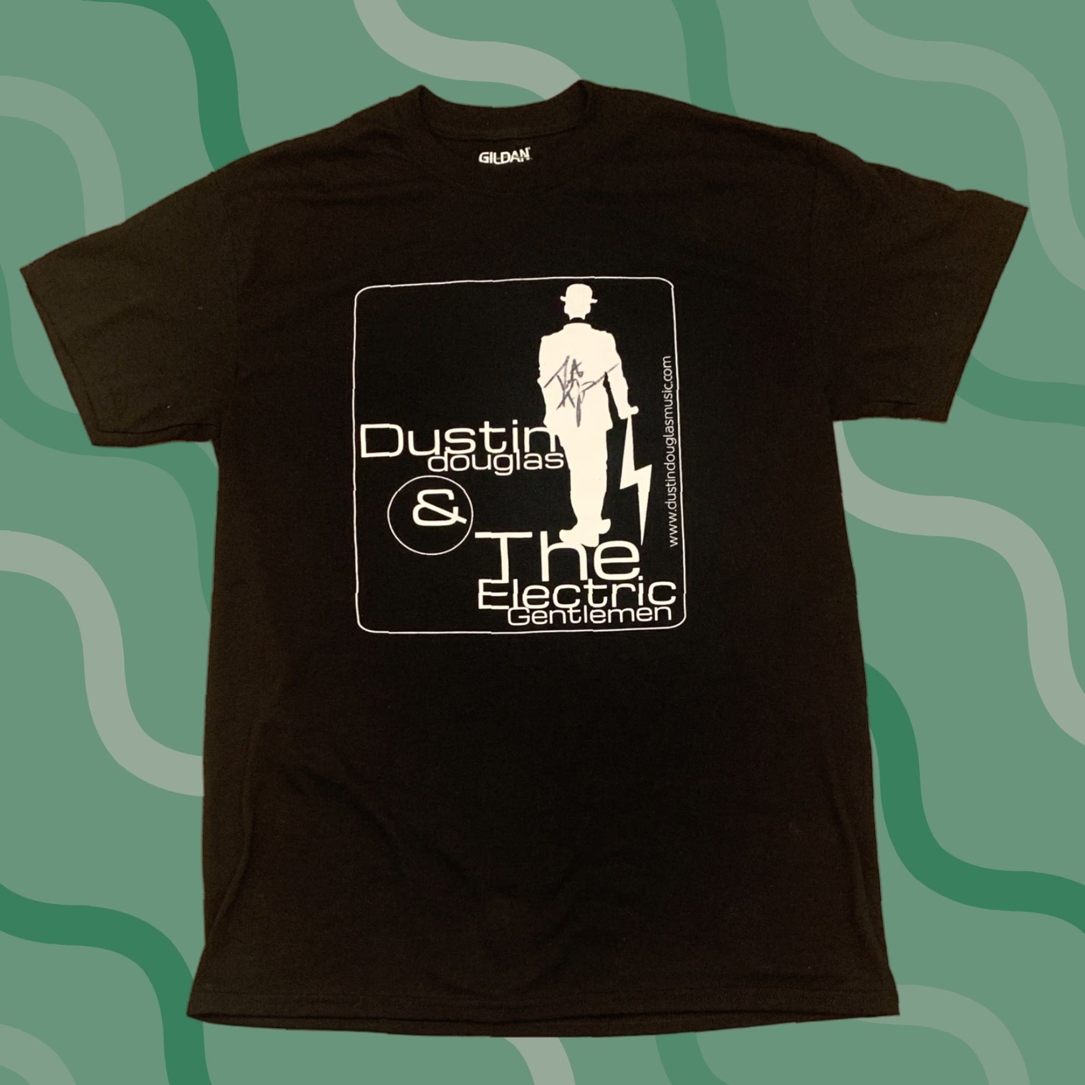 Gildan VINTAGE Dustin Douglas & The Electric Gentlemen Autographed T-Shirt Black Adult Medium Gildan Mens Size US M / EU 48-50 / 2 - 1 Thumbnail