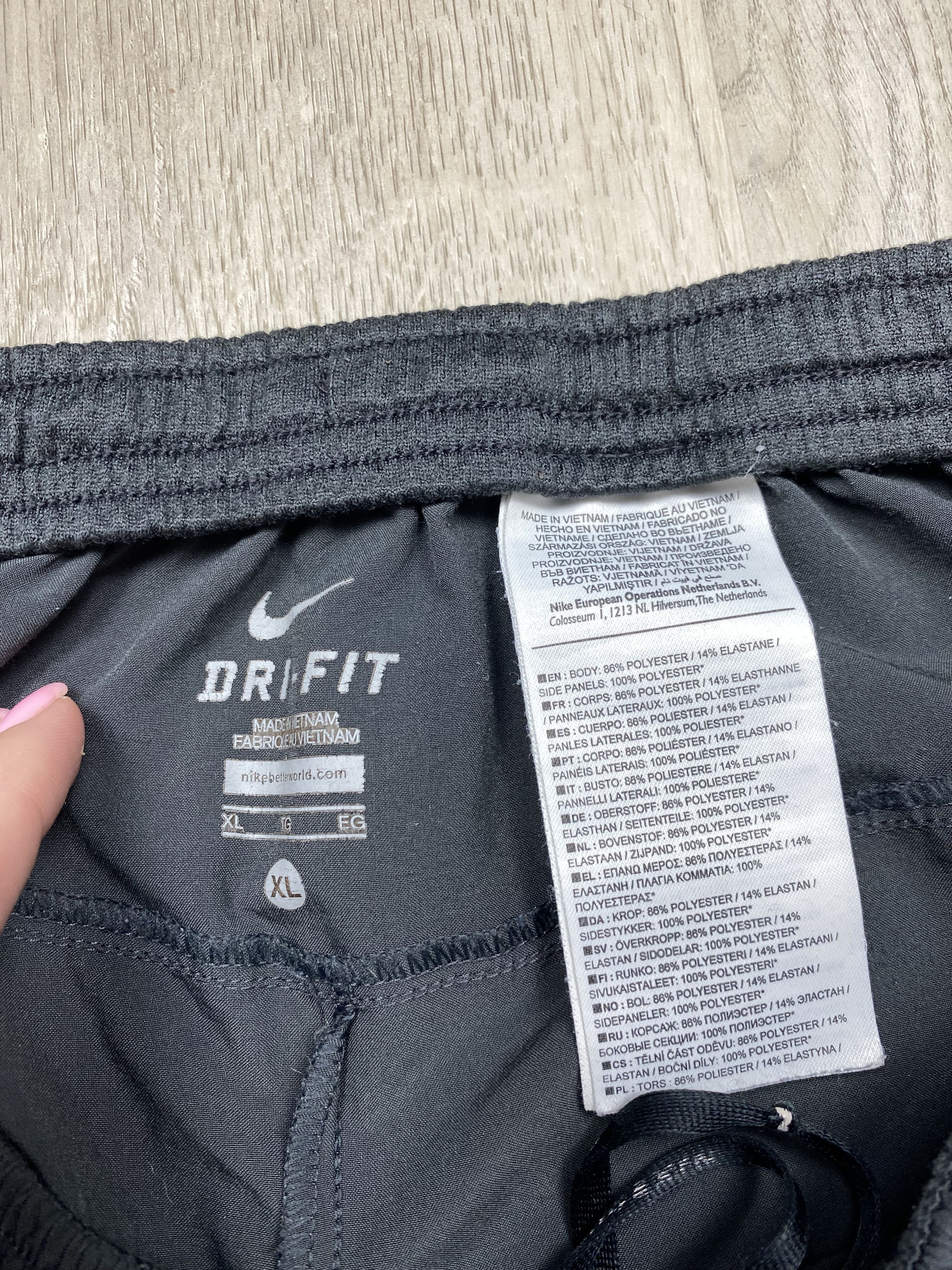Nike Nike Dri Fit Vintage Mens Pants Y2K Drill style Nylon Size US 36 / EU 52 - 5 Thumbnail