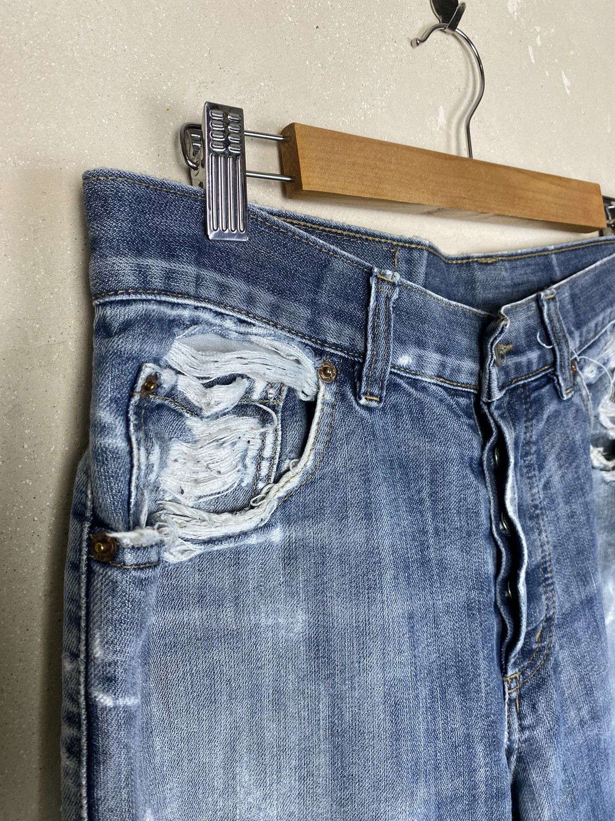 Levi's × Levi's Vintage Clothing × Vintage Vintage Distressed Levi’s 501 Avant Garde Punk jeans Size US 31 - 12 Thumbnail