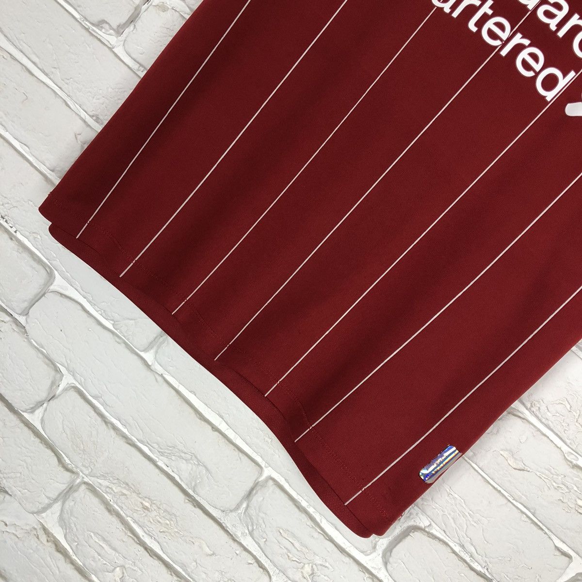 New Balance Liverpool 2019 2020 home soccer jersey Size US M / EU 48-50 / 2 - 3 Thumbnail