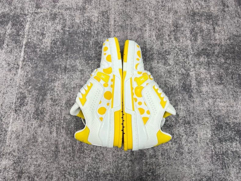 Louis Vuitton Louis Vuitton TRAINER Kusama Signature Skateboard Shoes Size US 8 / EU 41 - 5 Thumbnail