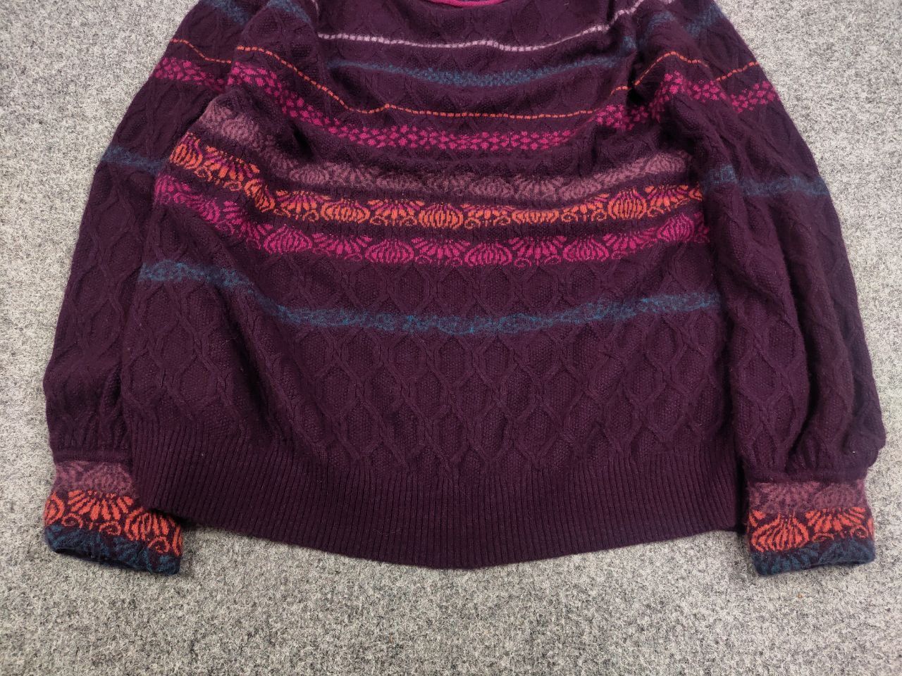 Japanese Brand Ivko Structure pullover pattern Wool blackberry Sweater Size L / US 10 / IT 46 - 9 Thumbnail