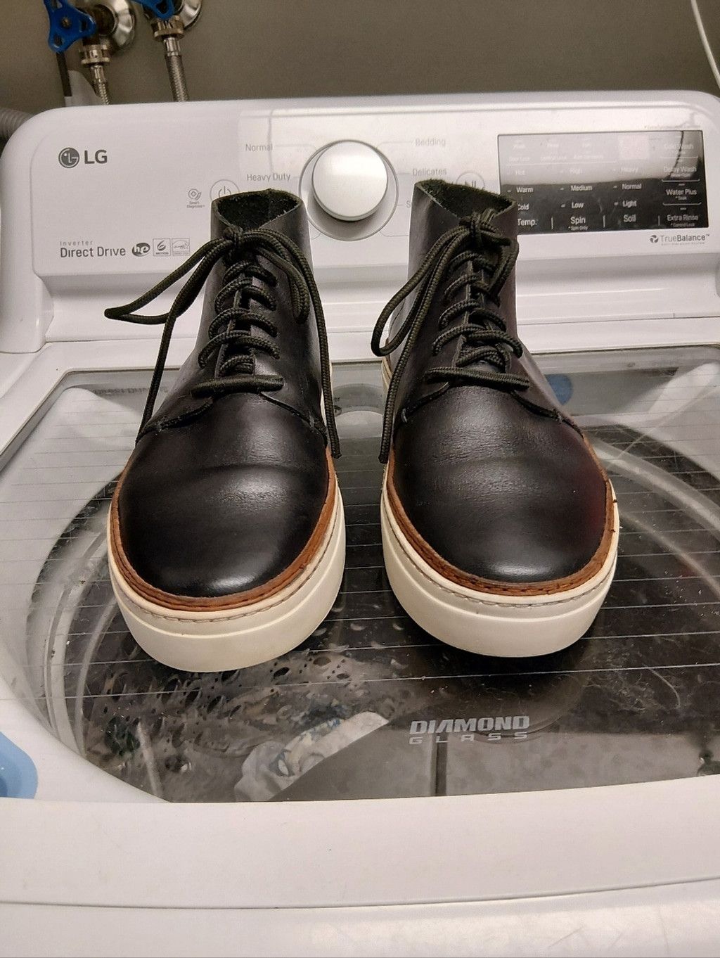 Cos COS Black Leather Lace-Up Chukka Boots with White Sole Size US 9 / EU 42 - 1 Thumbnail