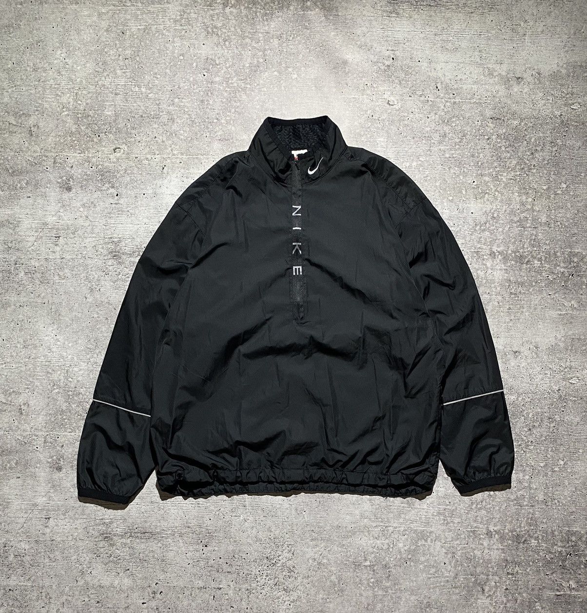 Nike Nike Vintage Nylon Jacket Size US XL / EU 56 / 4 - 1 Thumbnail