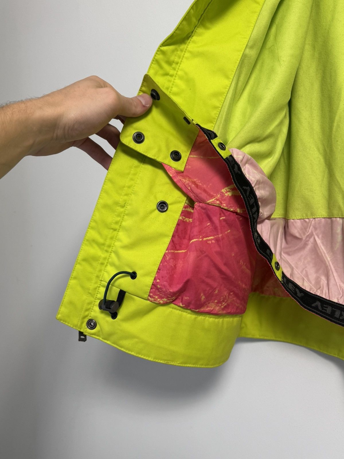 Oakley Oakley Vintage Y2K style Outdoor Jacket Women’s Size M / US 6-8 / IT 42-44 - 16 Thumbnail