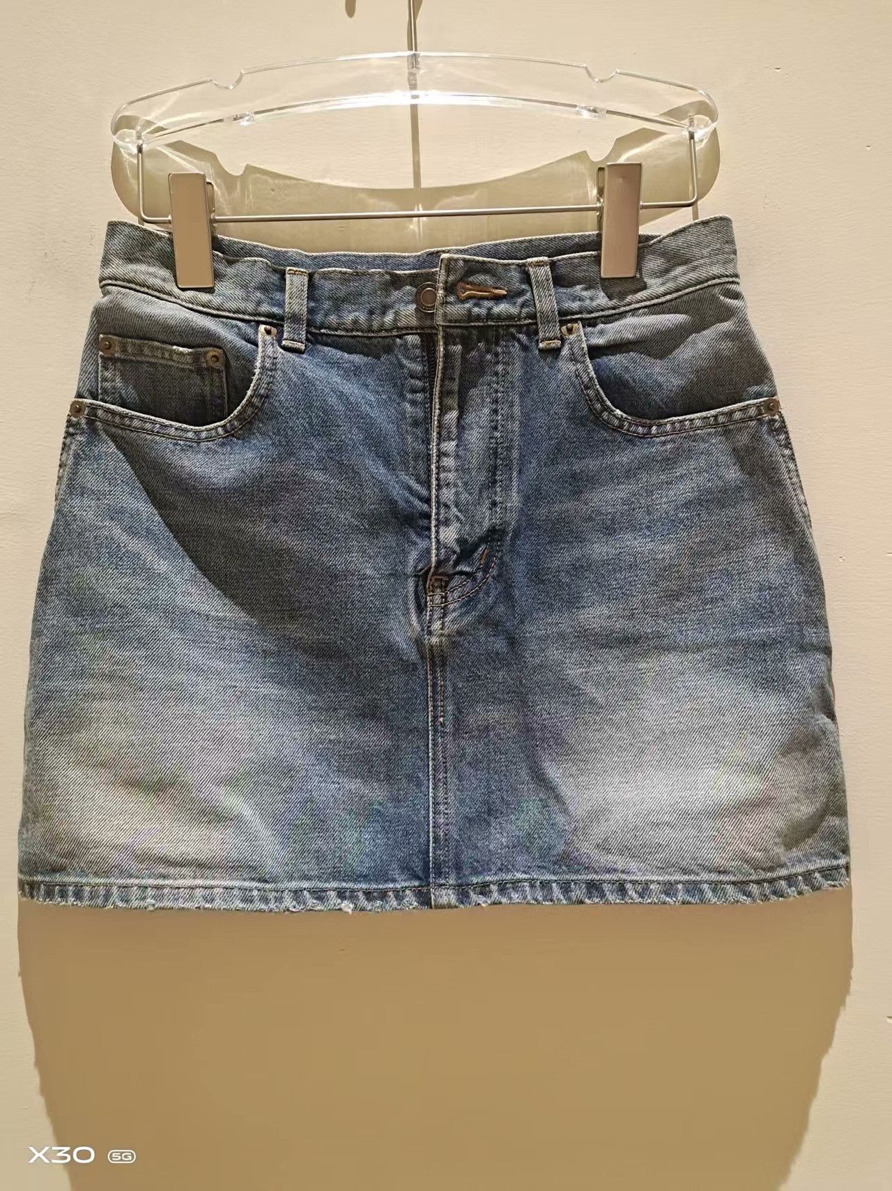 Saint Laurent Paris Saint Laurent Washed Denim Mini Skirt Size 32" / US 10 / IT 46 - 1 Thumbnail