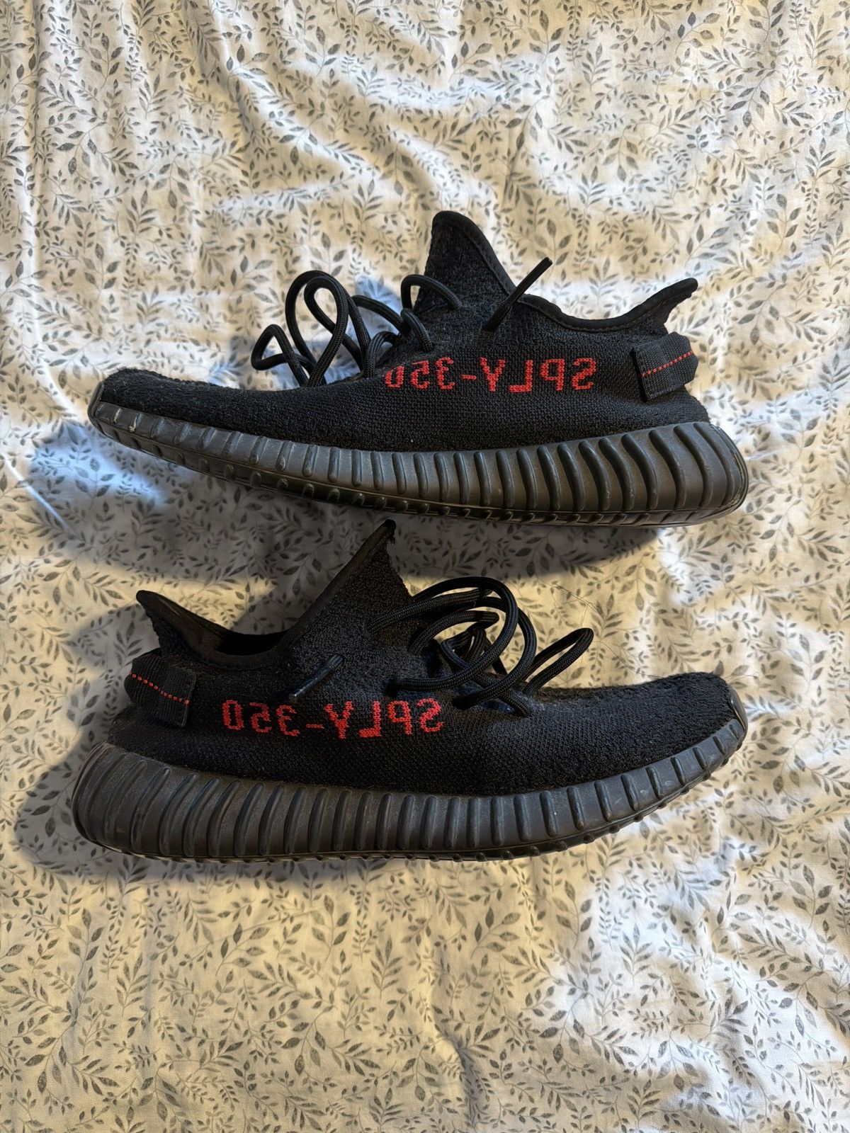 Yeezy Yeezy Breds Size 9.5 Size US 9.5 / EU 42-43 - 2 Thumbnail