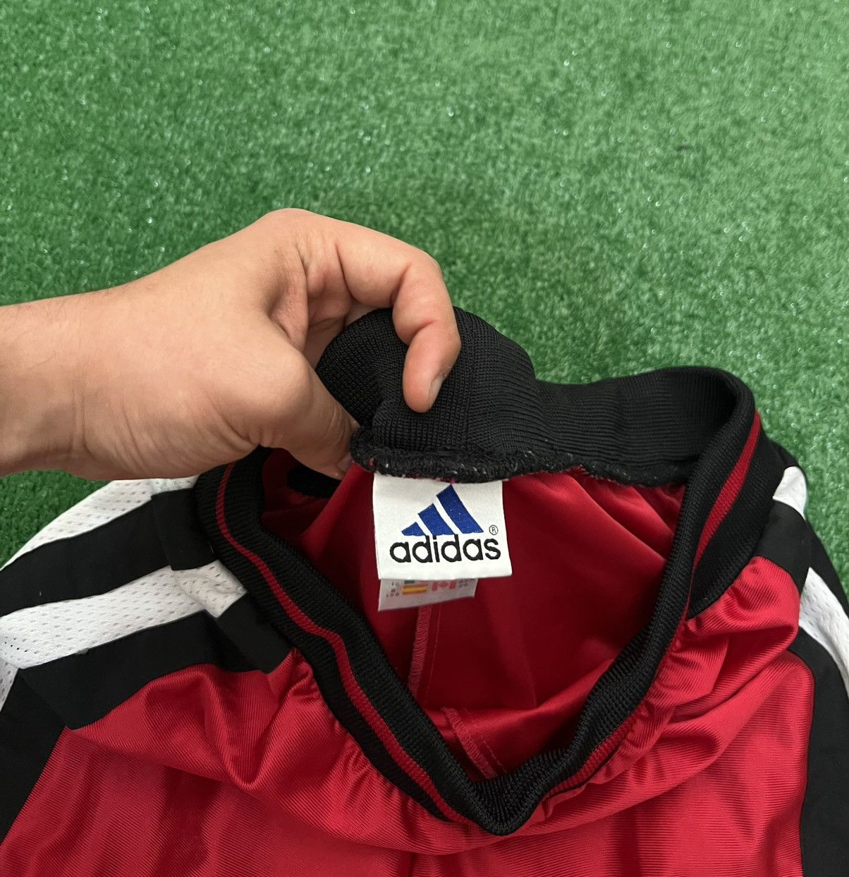 Adidas × Vintage Rare Vintage Adidas Dazzle Basketball Shorts Soft Shiny Size US 32 / EU 48 - 3 Thumbnail