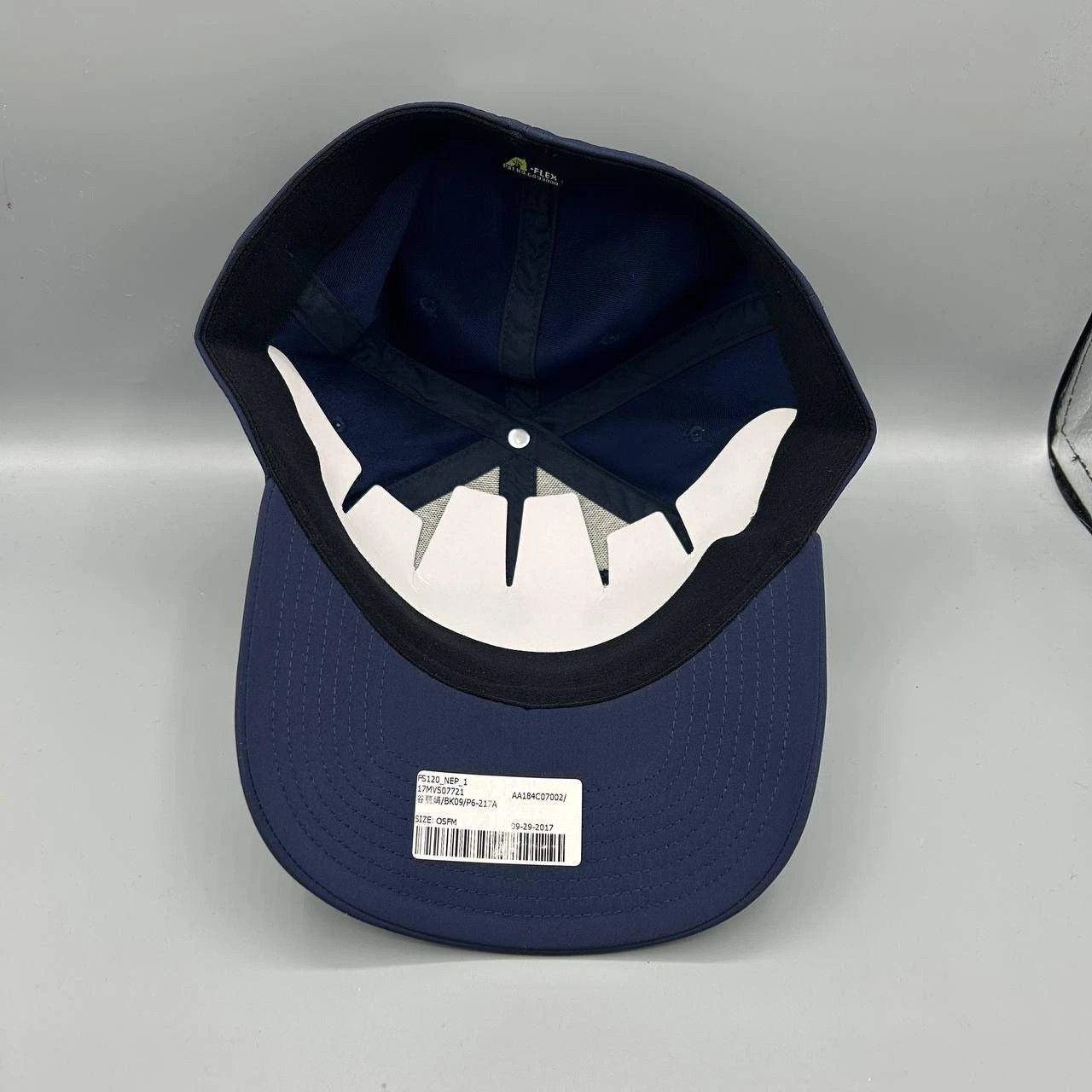 Other New England Patriots Hat Men M-L NFL Fanatics Stretch Fitted Size ONE SIZE - 2 Thumbnail