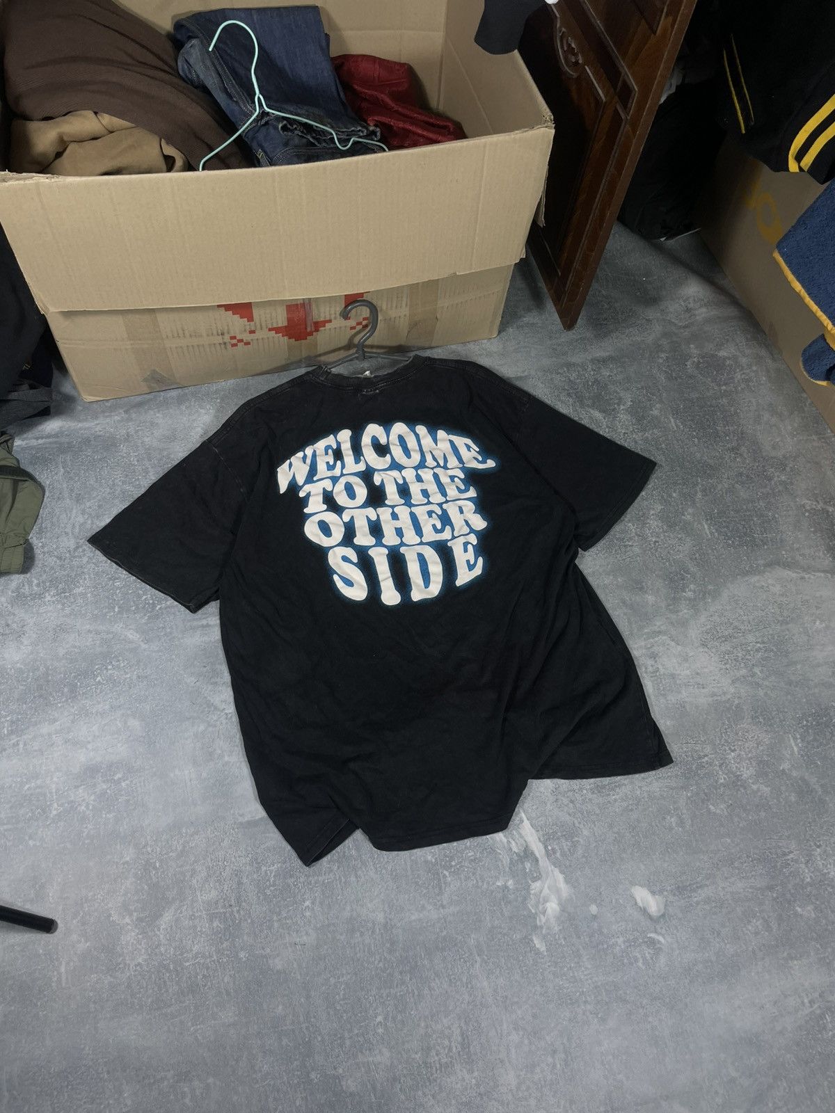 Travis Scott Travis Scott overpint big logo flame tee t-shirt Size US L / EU 52-54 / 3 - 8 Thumbnail