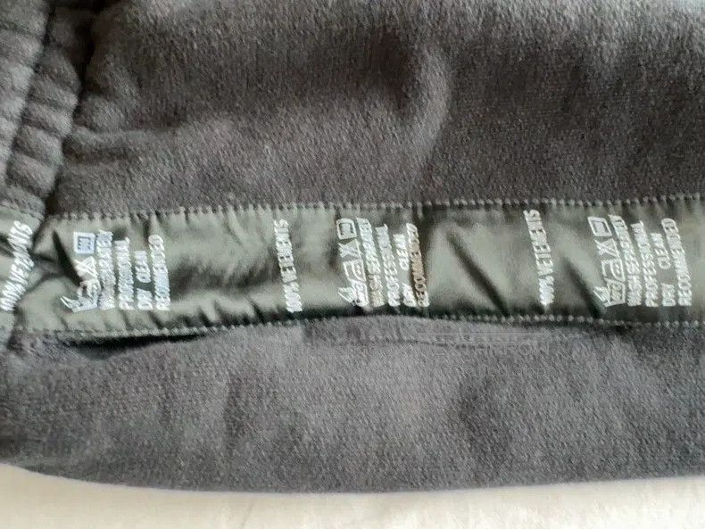 Vetements Vetements size S Shorts Size US 27 - 3 Thumbnail