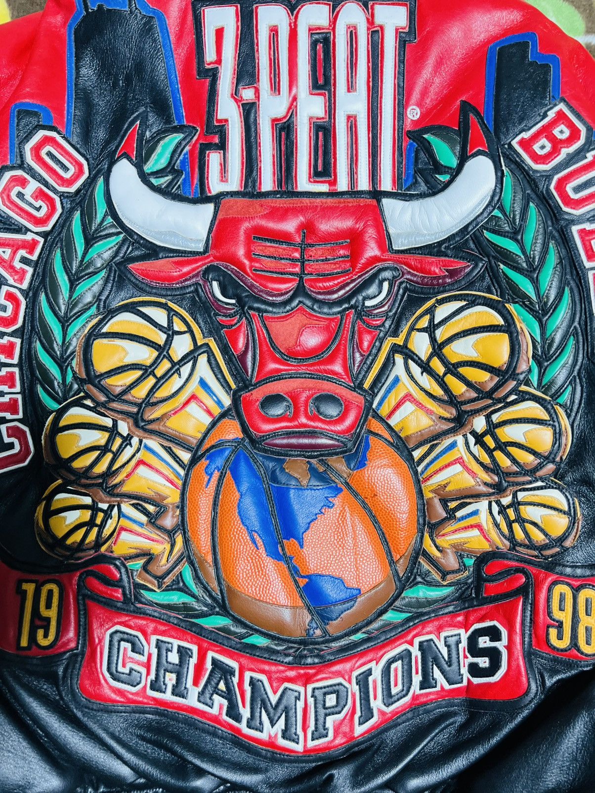 Jeff Hamilton repeat 3peat jeff hamilton Size US L / EU 52-54 / 3 - 3 Thumbnail