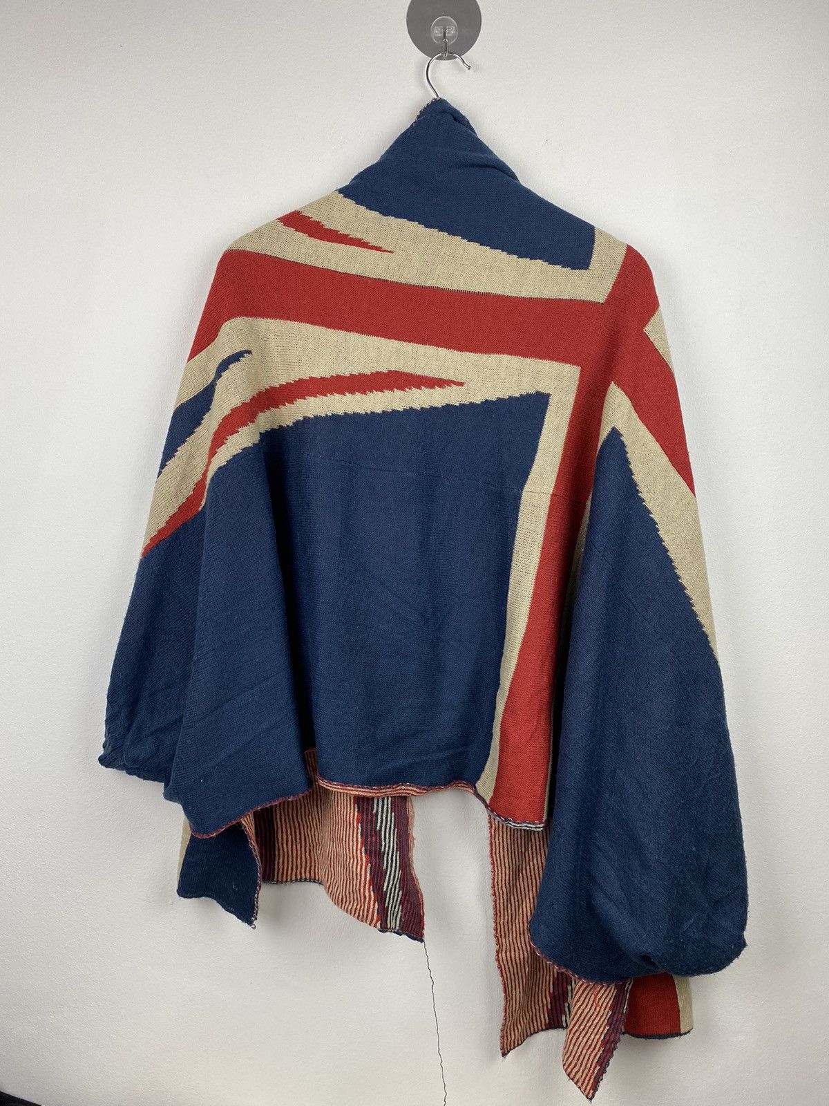 If Six Was Nine UK Flag Knitted Cloaks Size US M / EU 48-50 / 2 - 7 Thumbnail