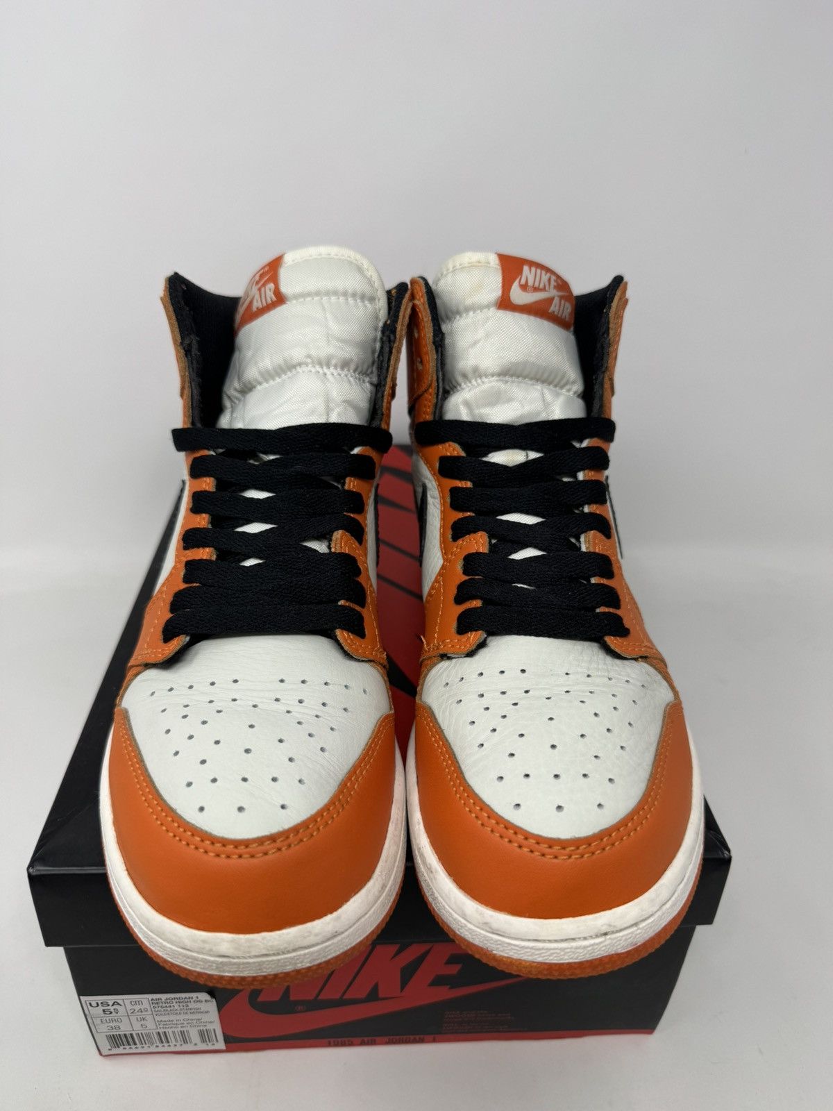 Jordan Brand Nike Air Jordan 1 Retro High Og Gs Shattered Backboard 2.0 Size US 5.5 / EU 38 - 4 Thumbnail