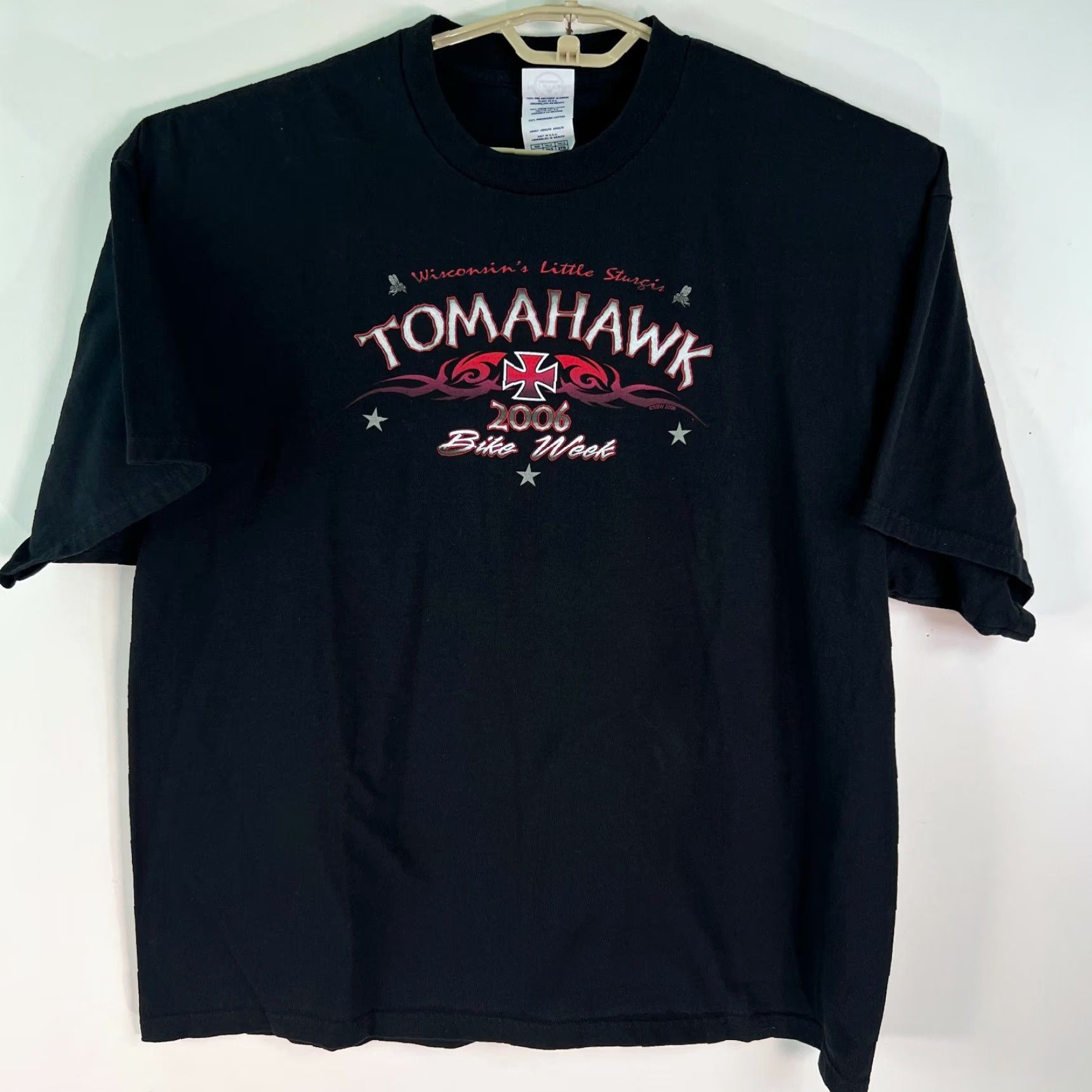 Delta VINTAGE Delta Men's Black Graphic T-Shirt Size 2XL Classic Short Sleeve Crew Neck 2006 Size US XXL / EU 58 / 5 - 2 Thumbnail