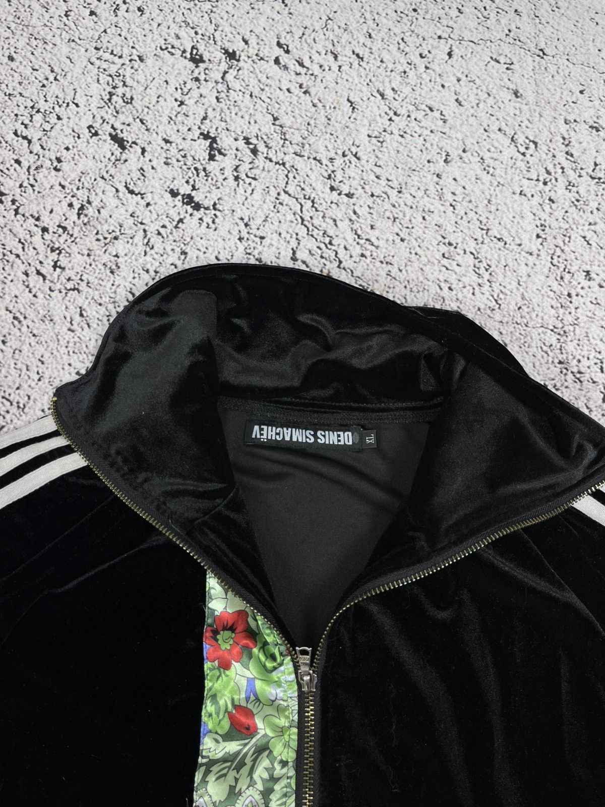 Denis Simachev Denis Simachev Velvet Tracksuit Black Floral Stripe Set Rare Size 28" / US 6 / IT 42 - 7 Thumbnail