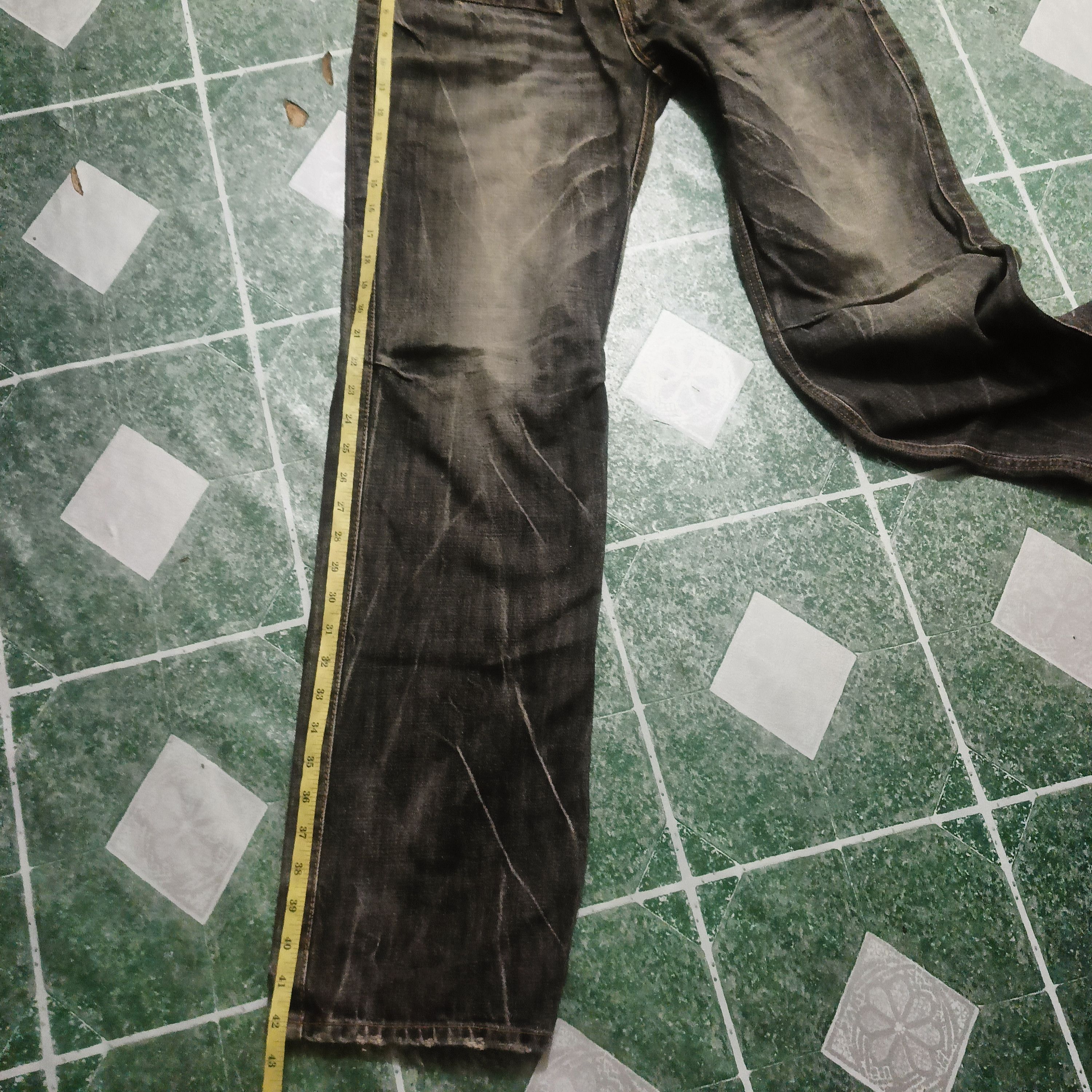 Who Decides War Japanese Black Jeans Oniarai Flared Jeans Distressed Size US 31 - 22 Thumbnail