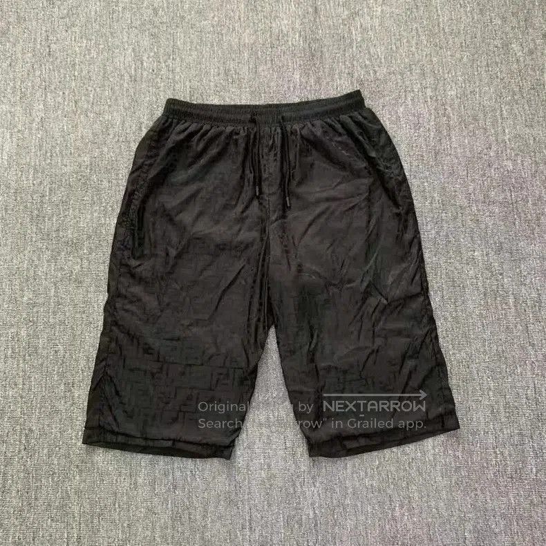 Fendi Fendi Black FF Monogram Shorts. Size US 36 / EU 52 - 1 Thumbnail