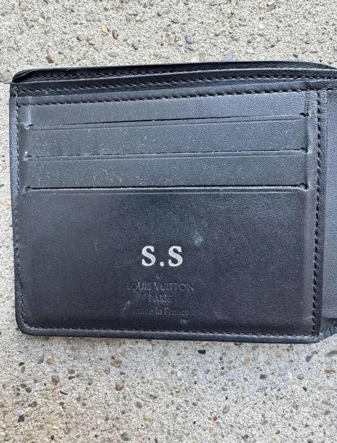 Louis Vuitton 🔥Louis Vuitton🔥Men’s Black Damier Leather Wallet (SP4123) Size ONE SIZE - 11 Thumbnail