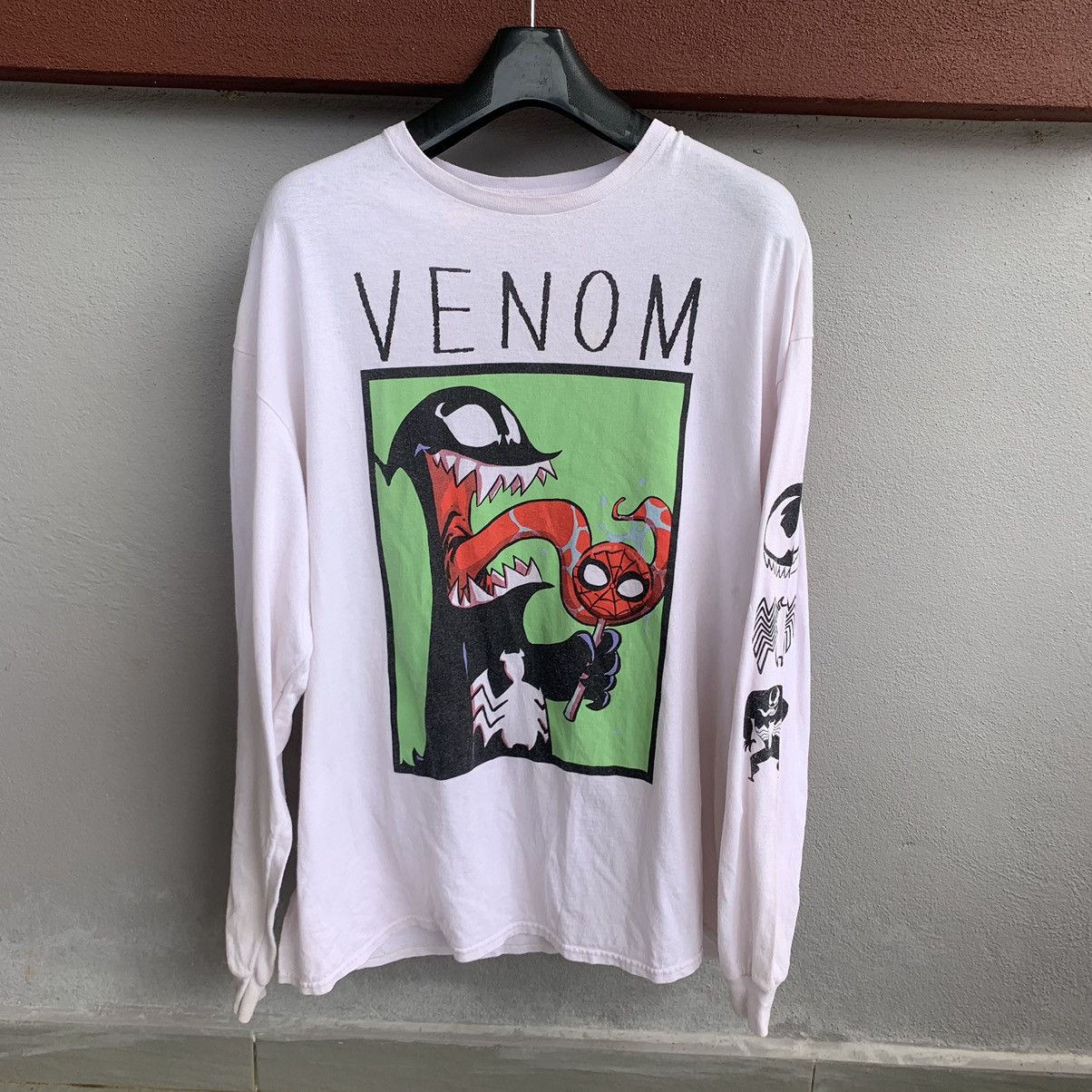 Marvel Comics Marvel Venom Oversized Long Sleeve Tee Size US XXL / EU 58 / 5 - 1 Thumbnail