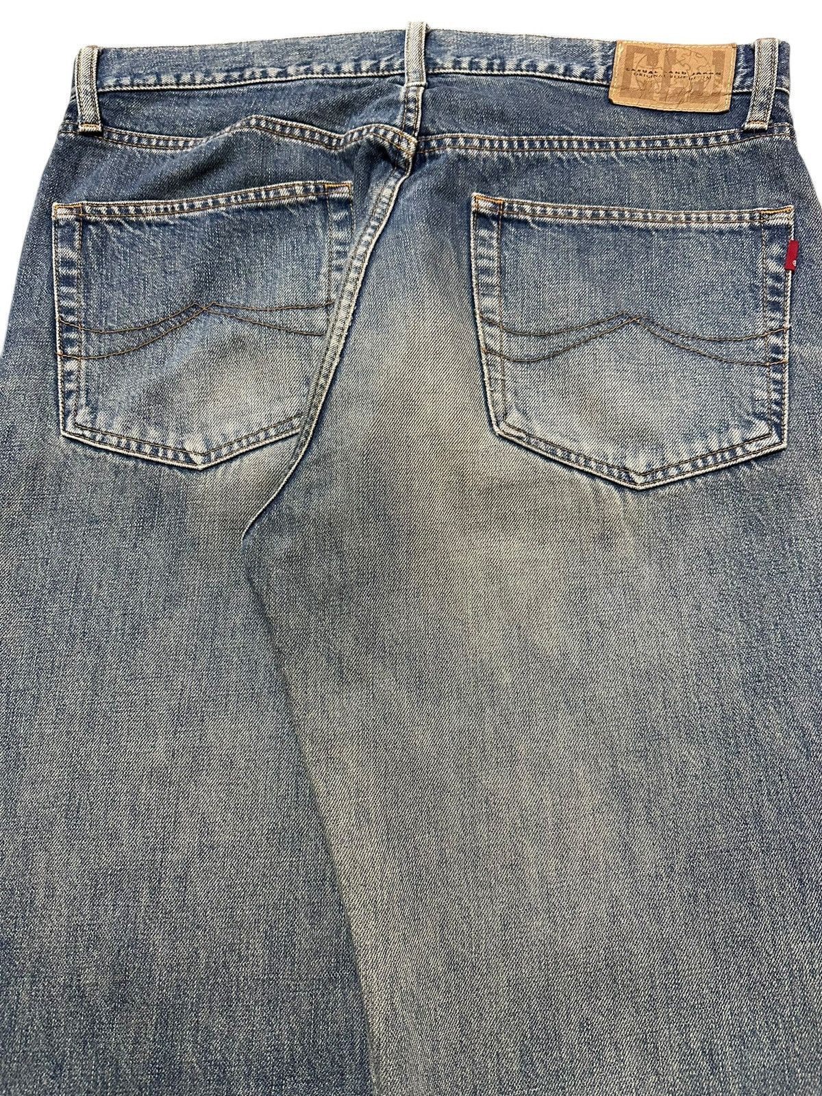 Japanese Brand Vintage Japanese Brand Faded Wash Distressed Baggy Jeans Size US 34 / EU 50 - 6 Thumbnail