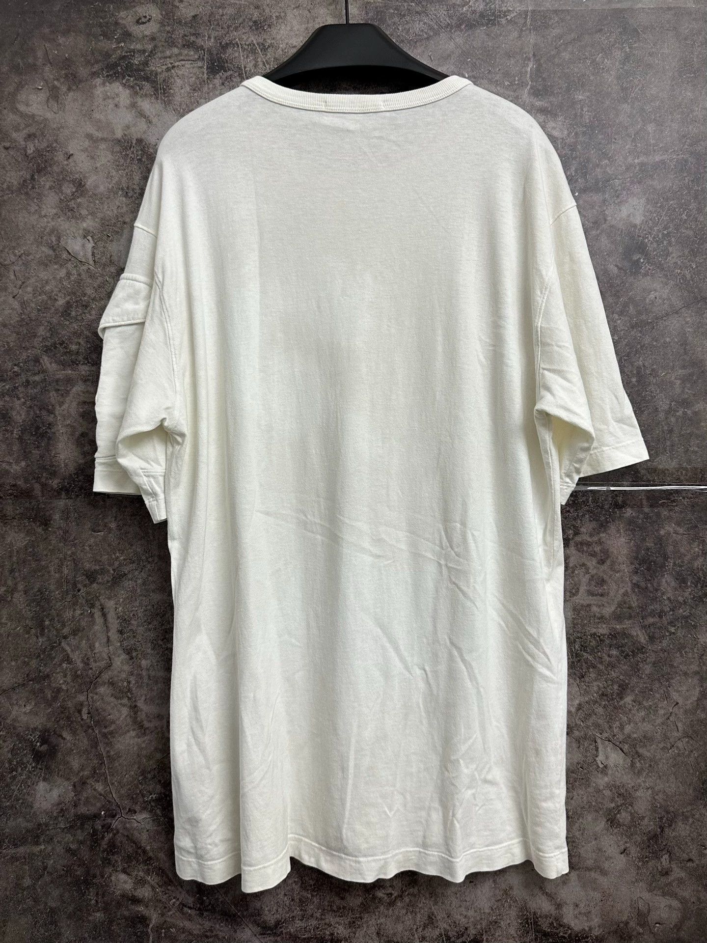 Stone Island Stone Island 22ss Side Zip Pkt Compass Embro White Short XL Size US XL / EU 56 / 4 - 2 Thumbnail