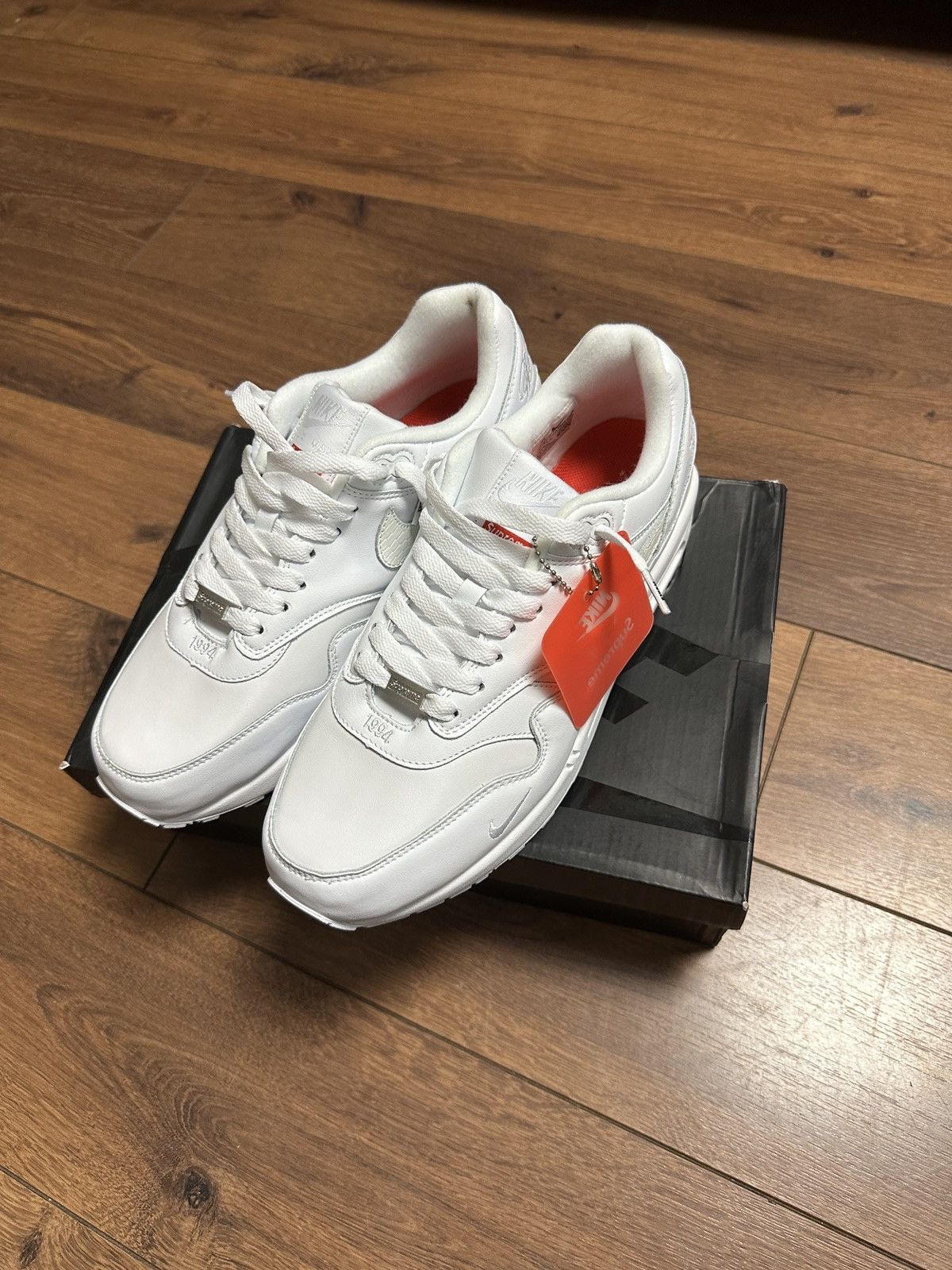 Supreme x Nike Air Max '87 Trainers Triple White SS25 - Main Image
