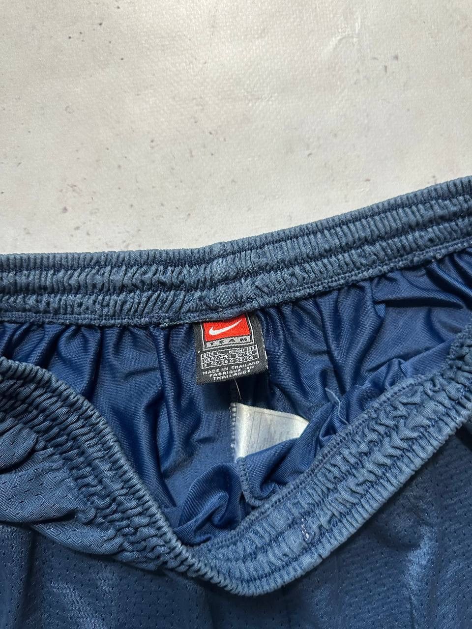 Nike × Vintage Vintage Nike Swoosh Shorts Y2K L Size US 34 / EU 50 - 4 Thumbnail