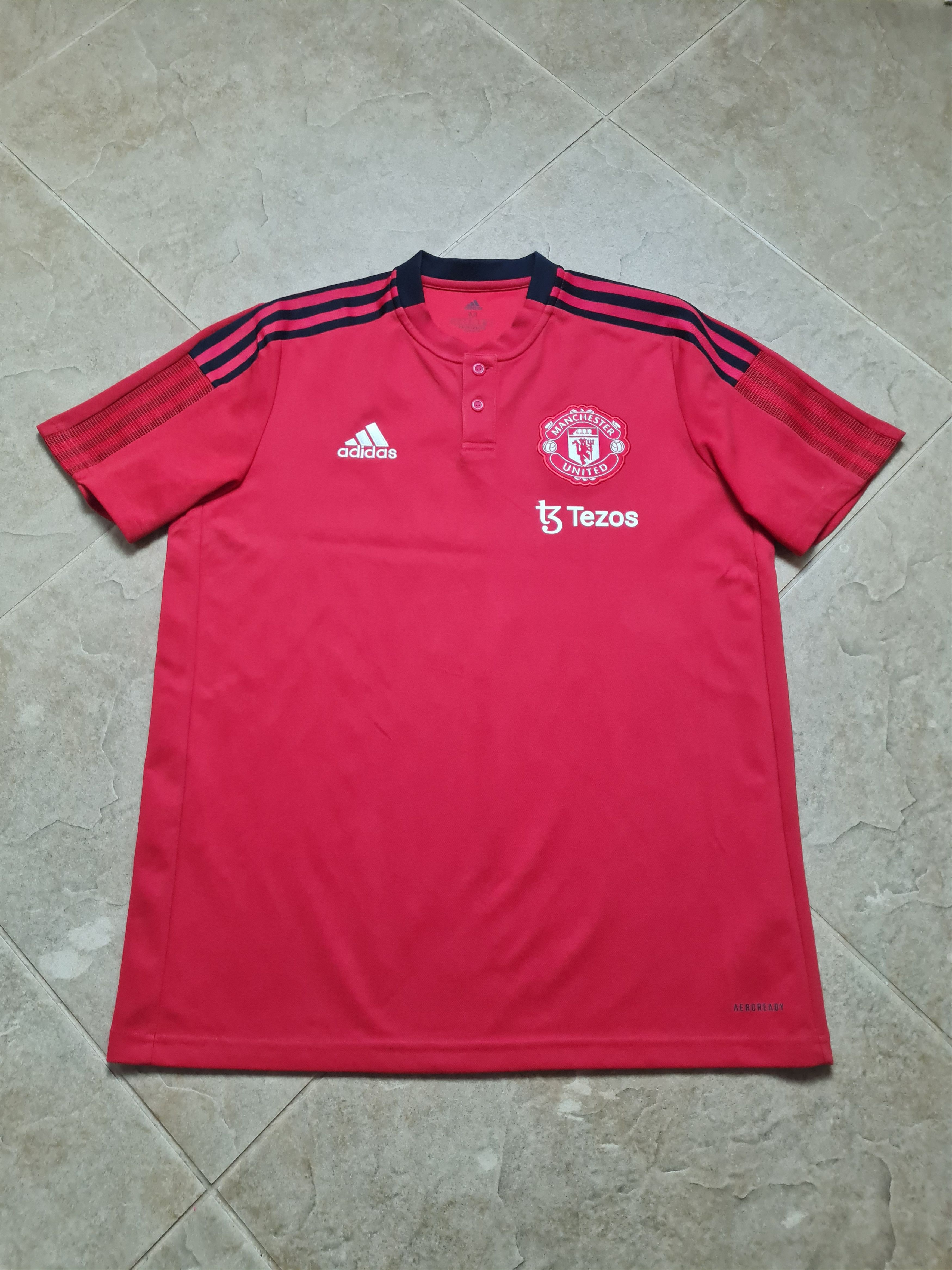 Adidas Polo Adidas Men's Red Manchester United 3-Stripes H63964 Size US M / EU 48-50 / 2 - 2 Thumbnail