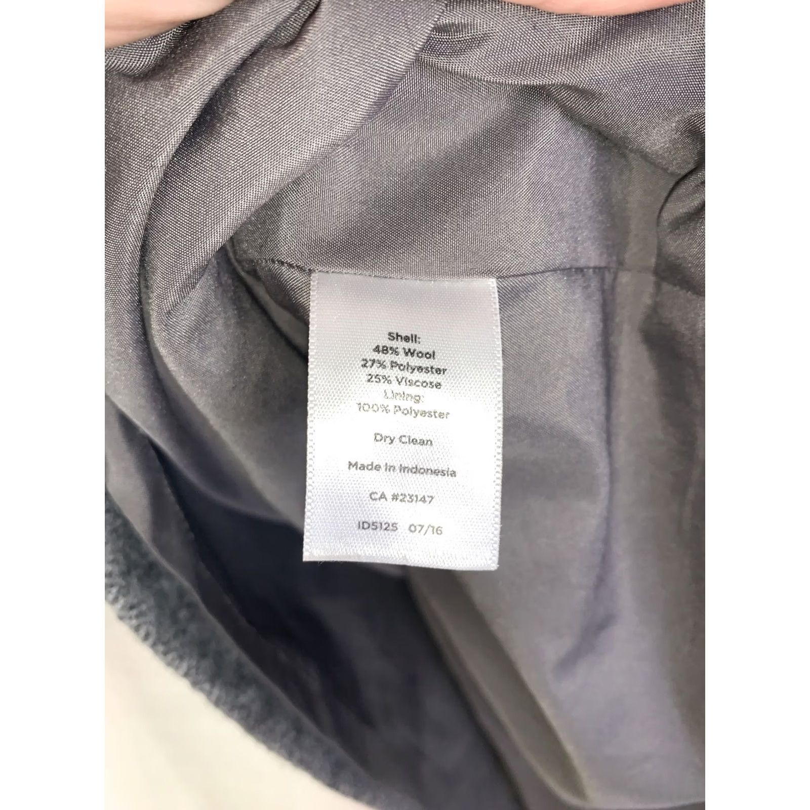 Talbots Talbots Petites Herringbone Weave Gray Wool Blend A-Line Skirt Womens 6P-11720 Size 28" / US 6 / IT 42 - 8 Thumbnail