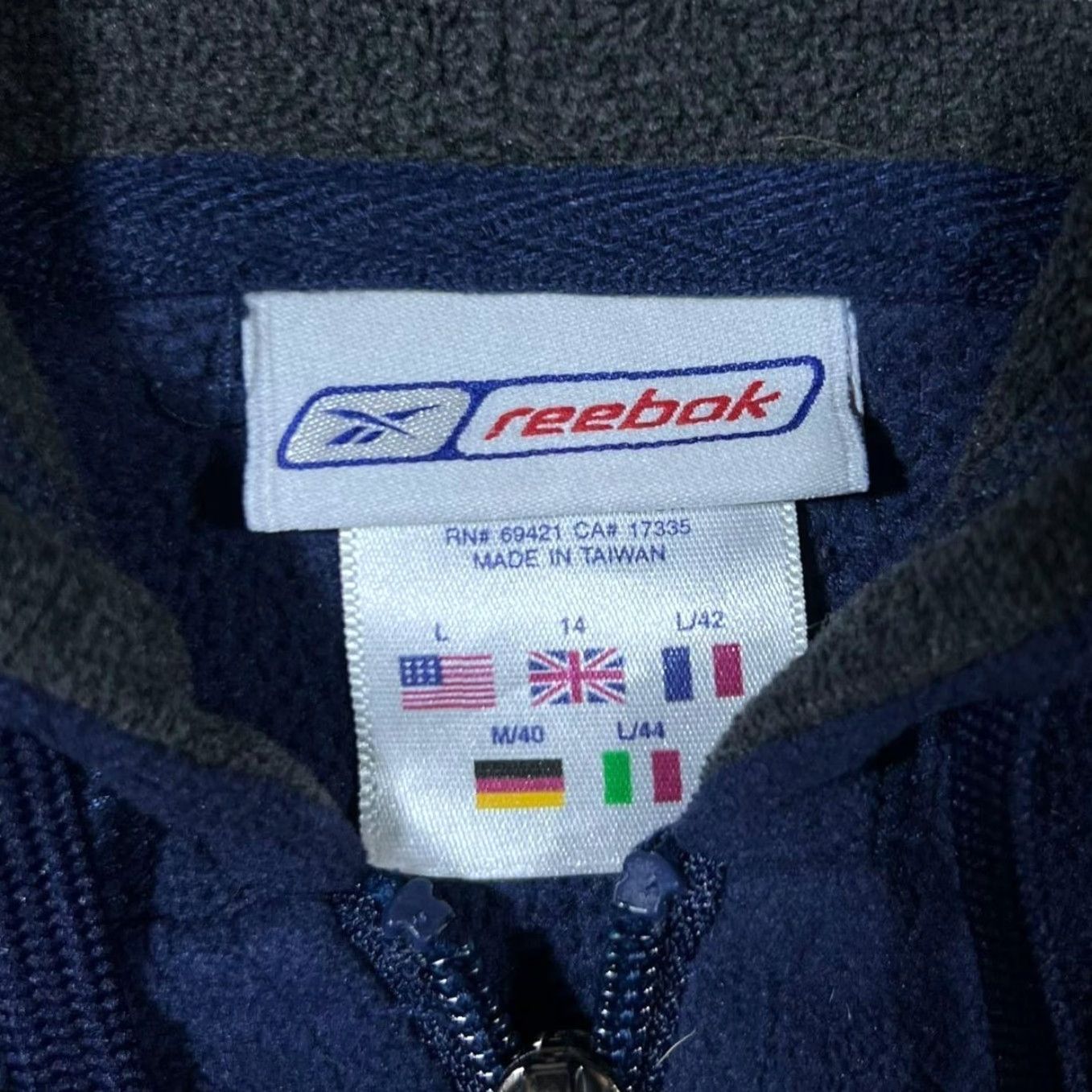 Reebok Reebok Navy Blue Mini Logo Fleece Zip Hoodie Women's UK14 Size XL / US 12-14 / IT 48-50 - 3 Thumbnail