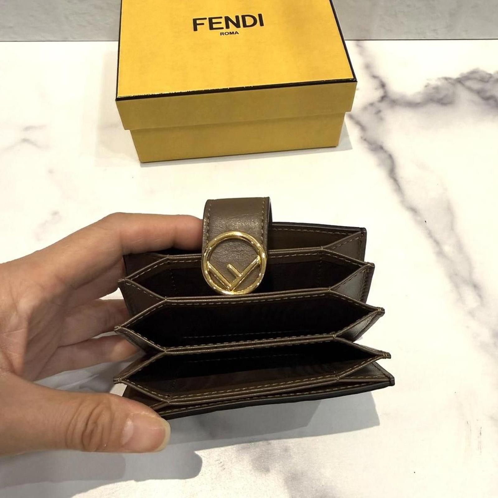 Fendi Fendi Roma wallet with logo detail Size ONE SIZE - 5 Thumbnail