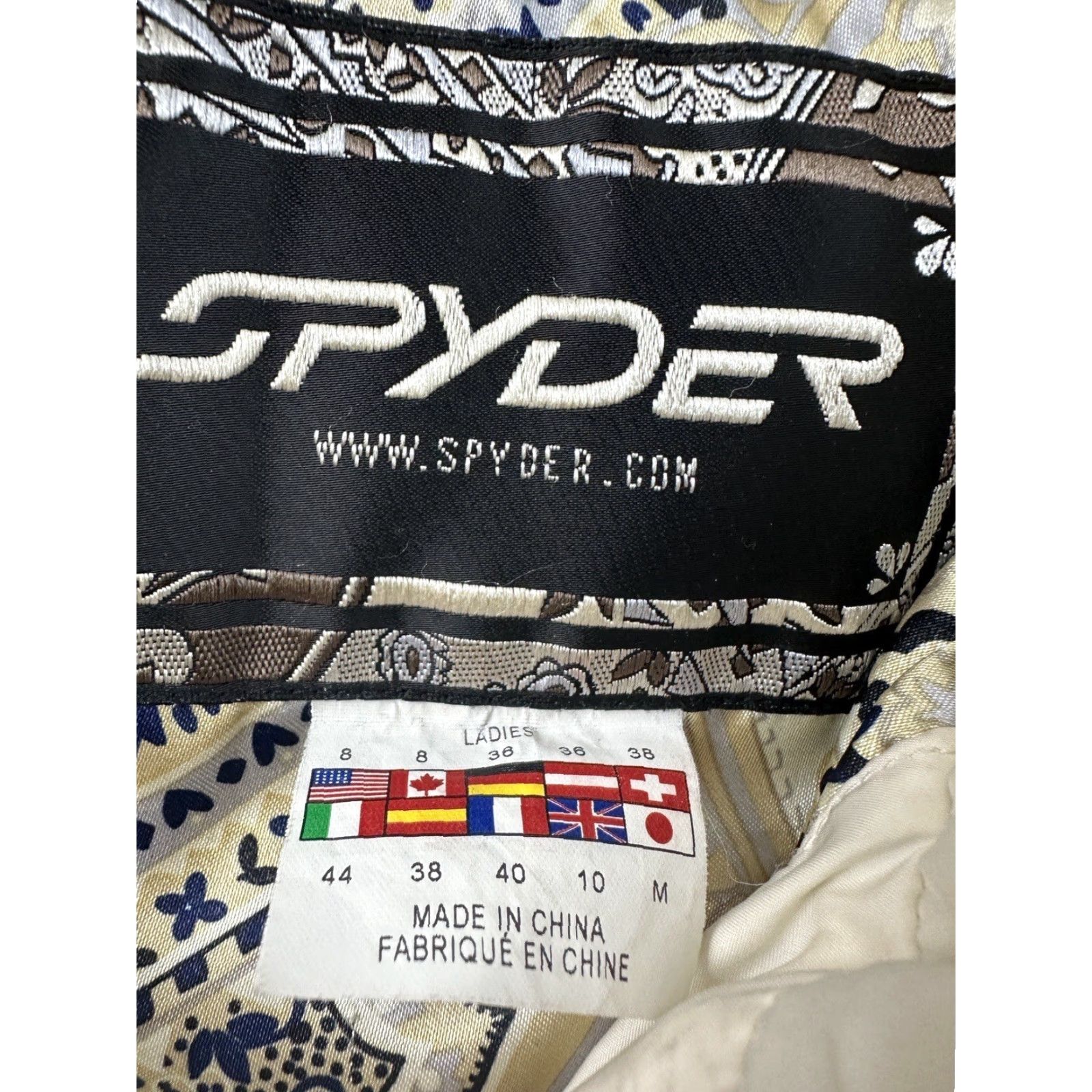 Spyder Spyder Jacket Women’s Puffer Casual Mid-Length Ivory 8 Zip Logo Zipper Regular Machine Washable Front Full Zip Size M / US 6-8 / IT 42-44 - 3 Thumbnail