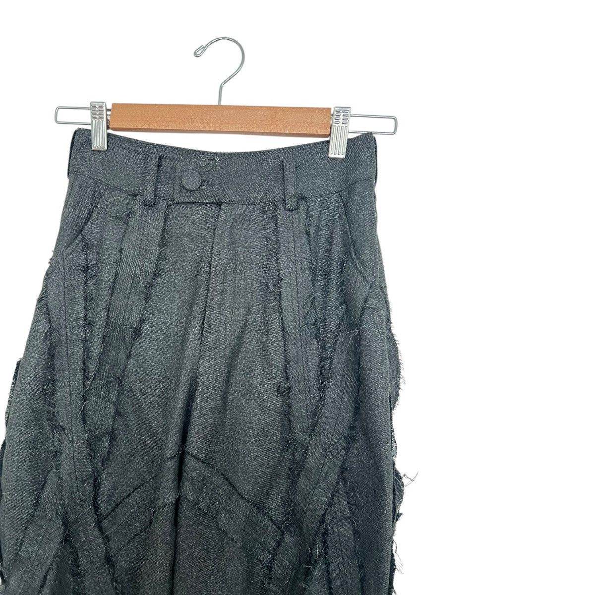 Designer × Japanese Brand Aeie studio raw edge pants Size 28" / US 6 / IT 42 - 2 Thumbnail