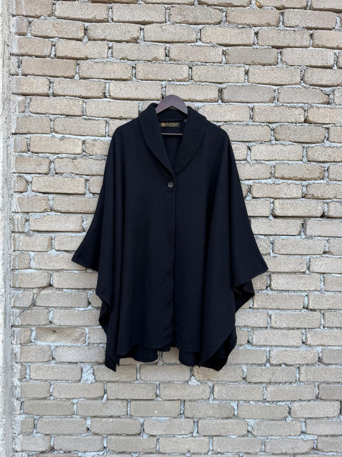 Loro Piana Loro Piana Poncho Size US M / EU 48-50 / 2 - 8 Thumbnail